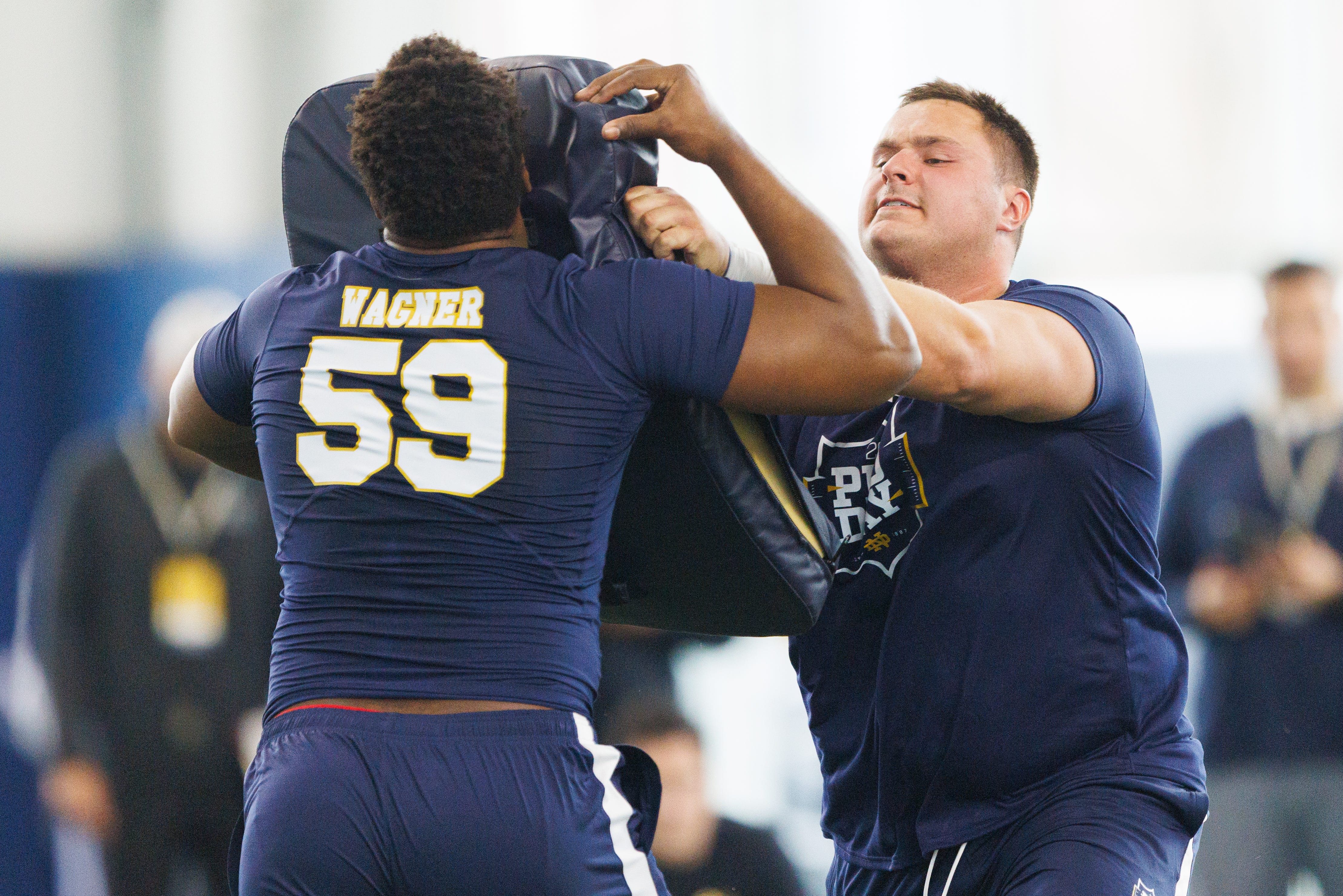 Tampa Bay Buccaneers draft Notre Dame football OL Billy Schrauth
