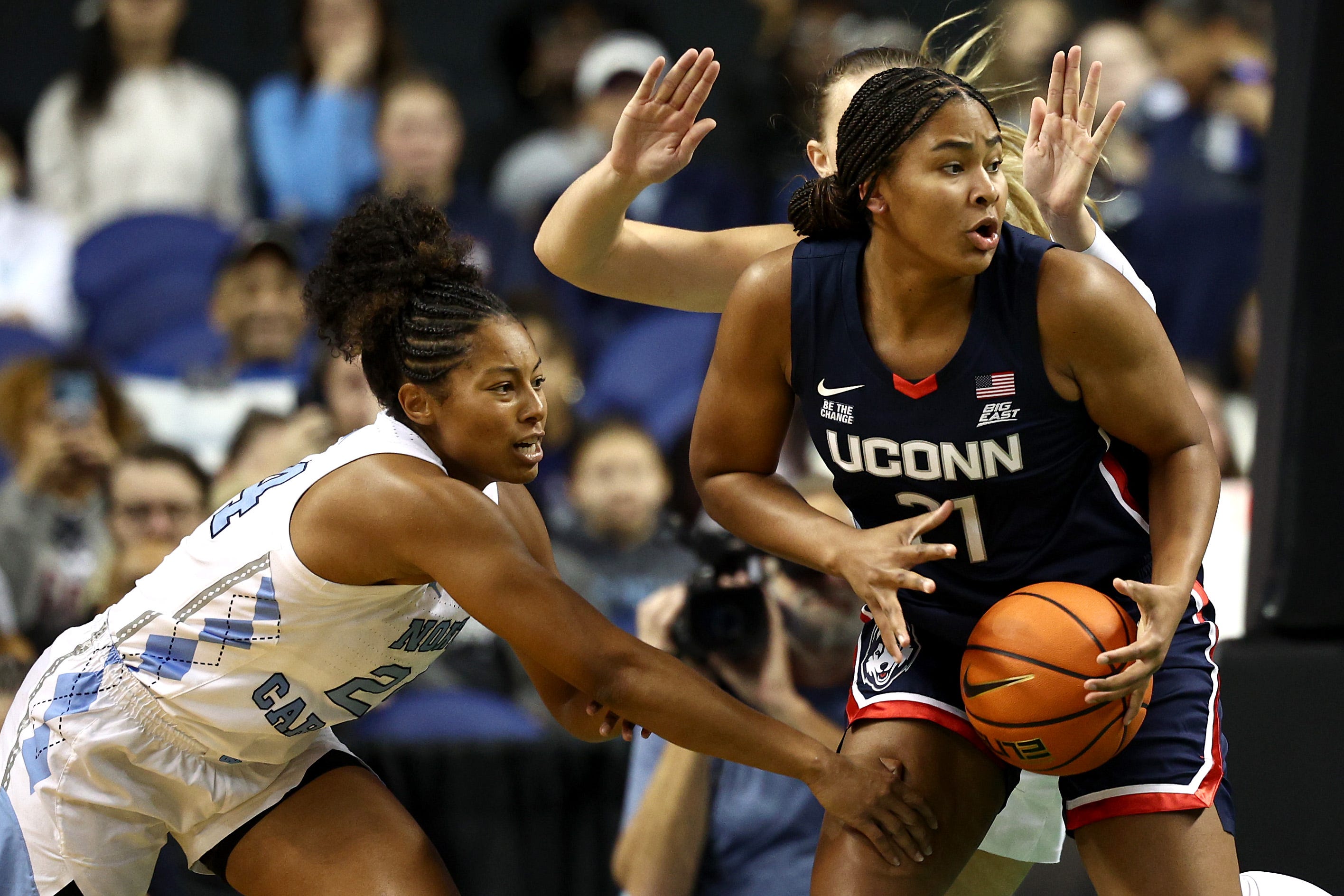 Notre Dame vs. Vanderbilt and Duke vs. LSU are among the must-watch games in the Sweet 16 of the Women's NCAA Tournament this weekend.