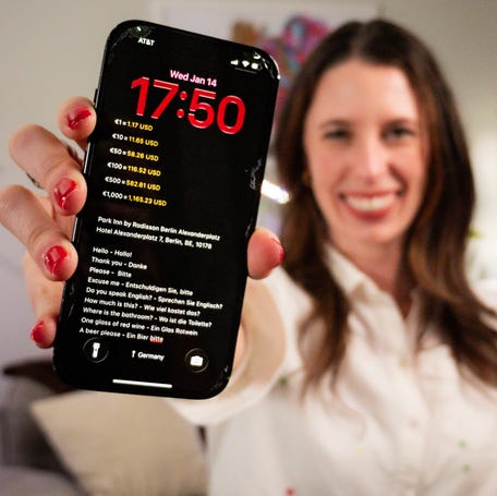 A cheat sheet on your lock screen can make your next international trip a bit easier.