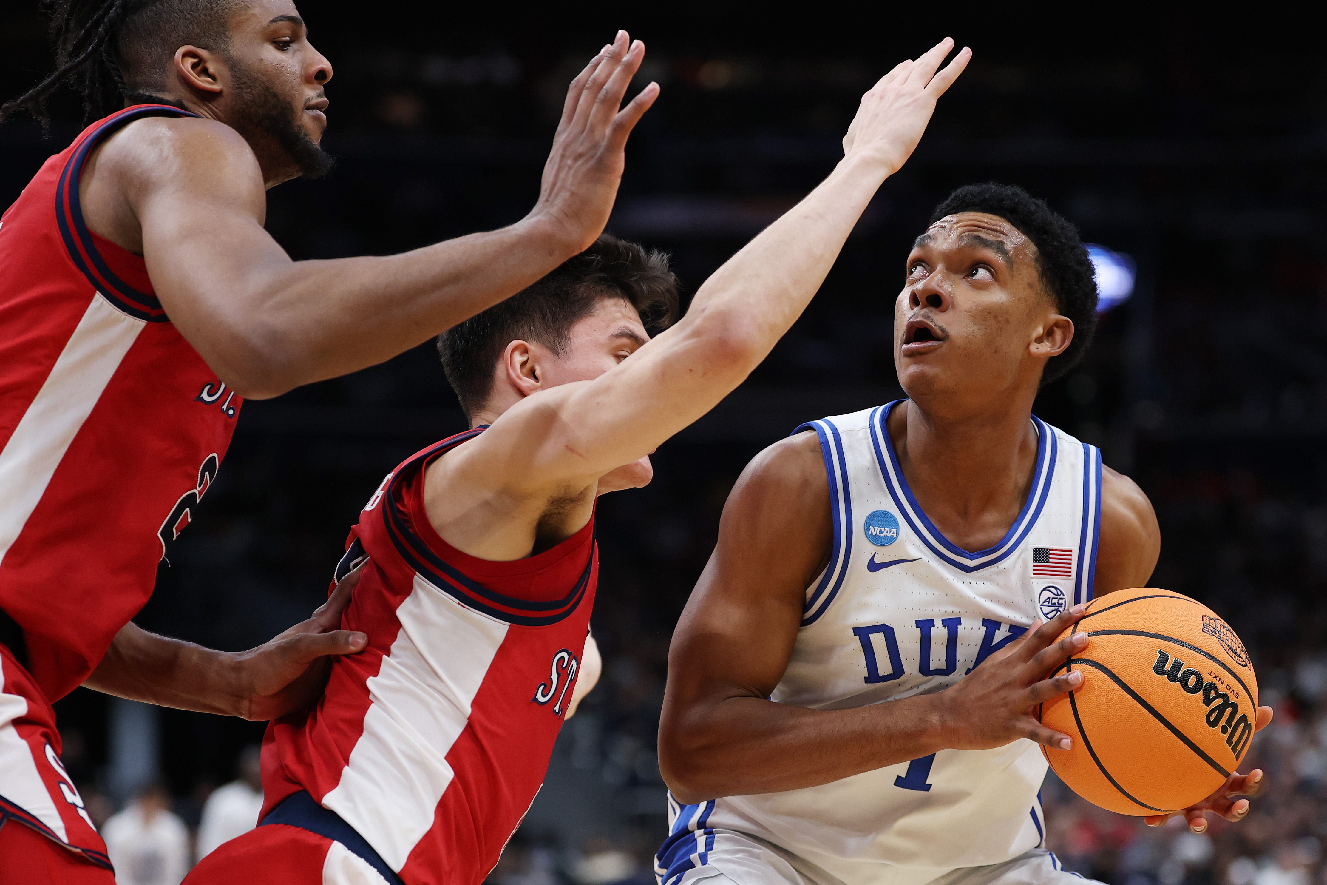 Caleb Foster returns for Duke and Tommy Lloyd and Arizona reached the Elite Eight. Here are the winners and losers of the Sweet 16: