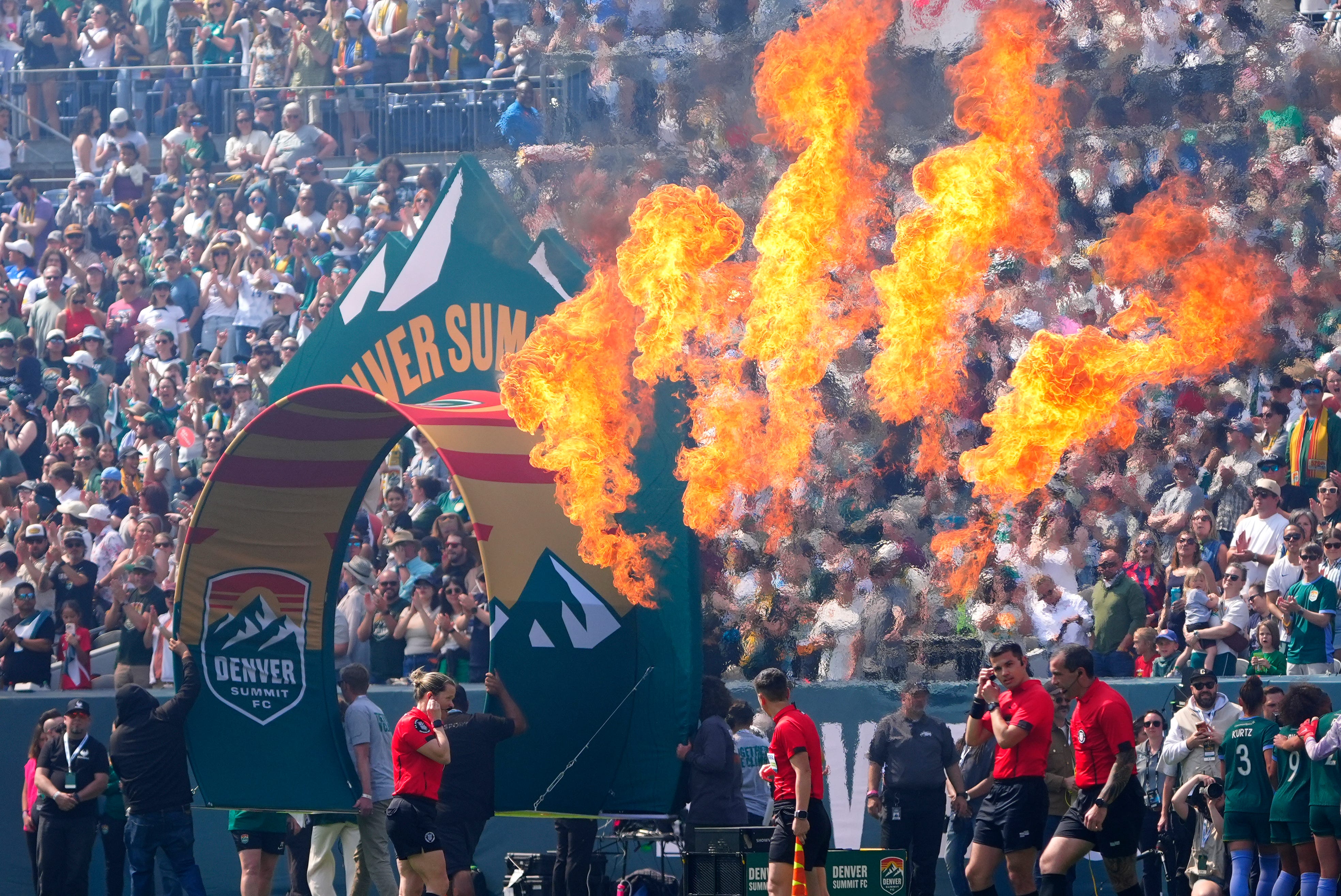 Denver Summit FC easily broke the NWSL's single-match attendance record on Saturday, with an announced crowd of 63,004 attending the team's first ever home match.