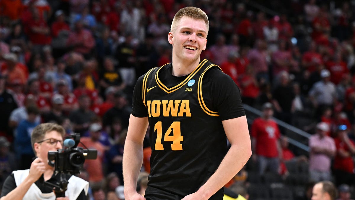 Iowa Guard Bennett Stirtz Secures Spot at 2026 NBA Draft Combine