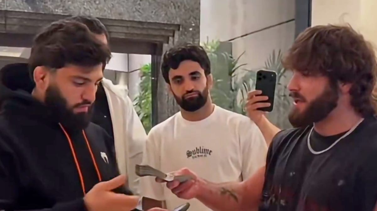 Poullas pays Tsarukyan