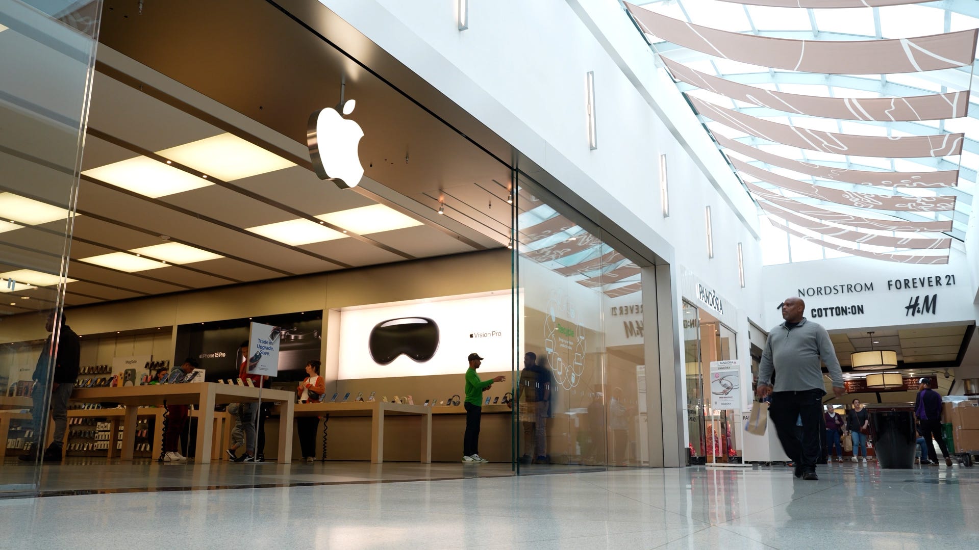 كيف يقود كولومبوس الطريق في يوم الكم العالمي