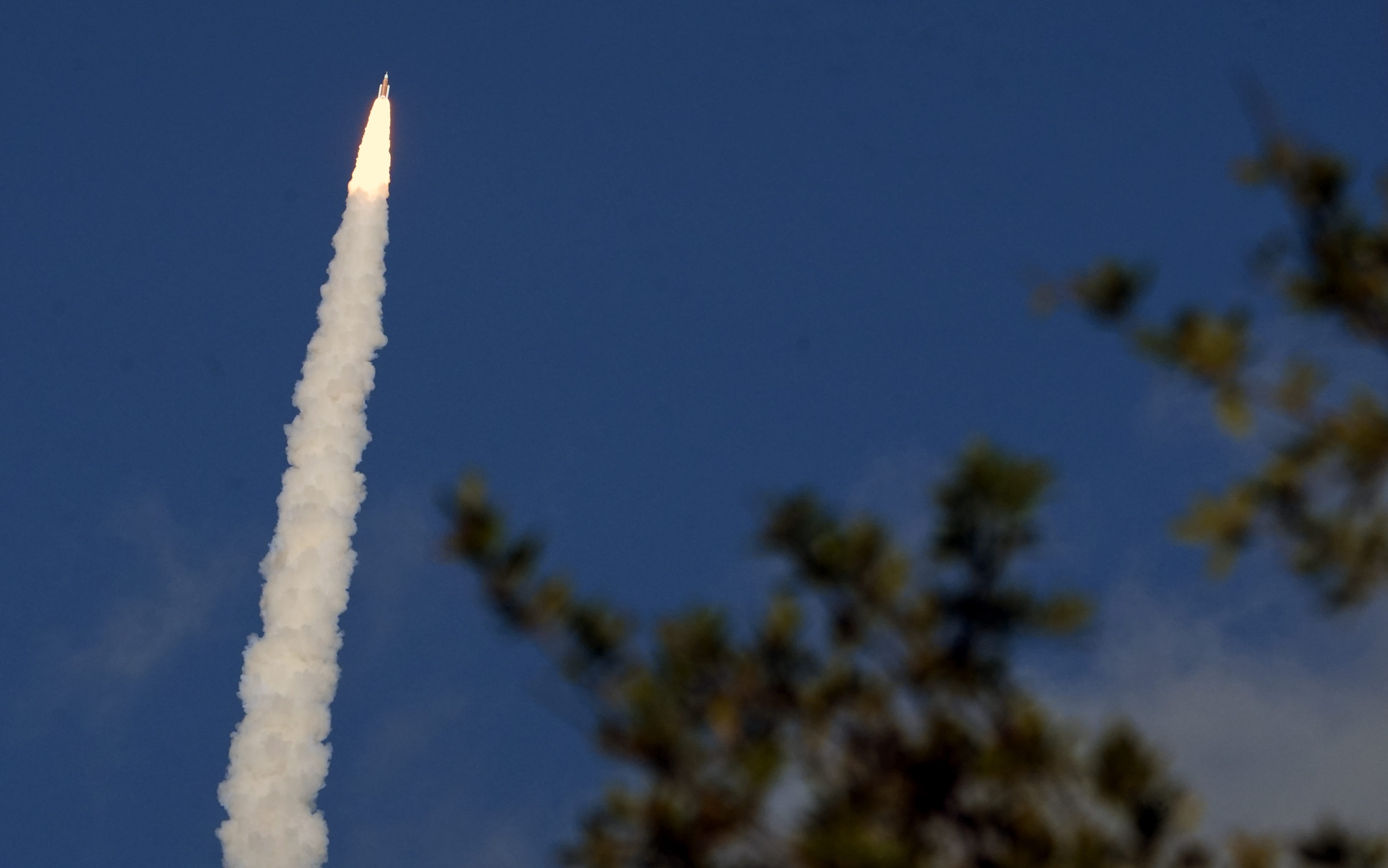 NASA Artemis II tracker and schedule: What time to expect lunar flyby?