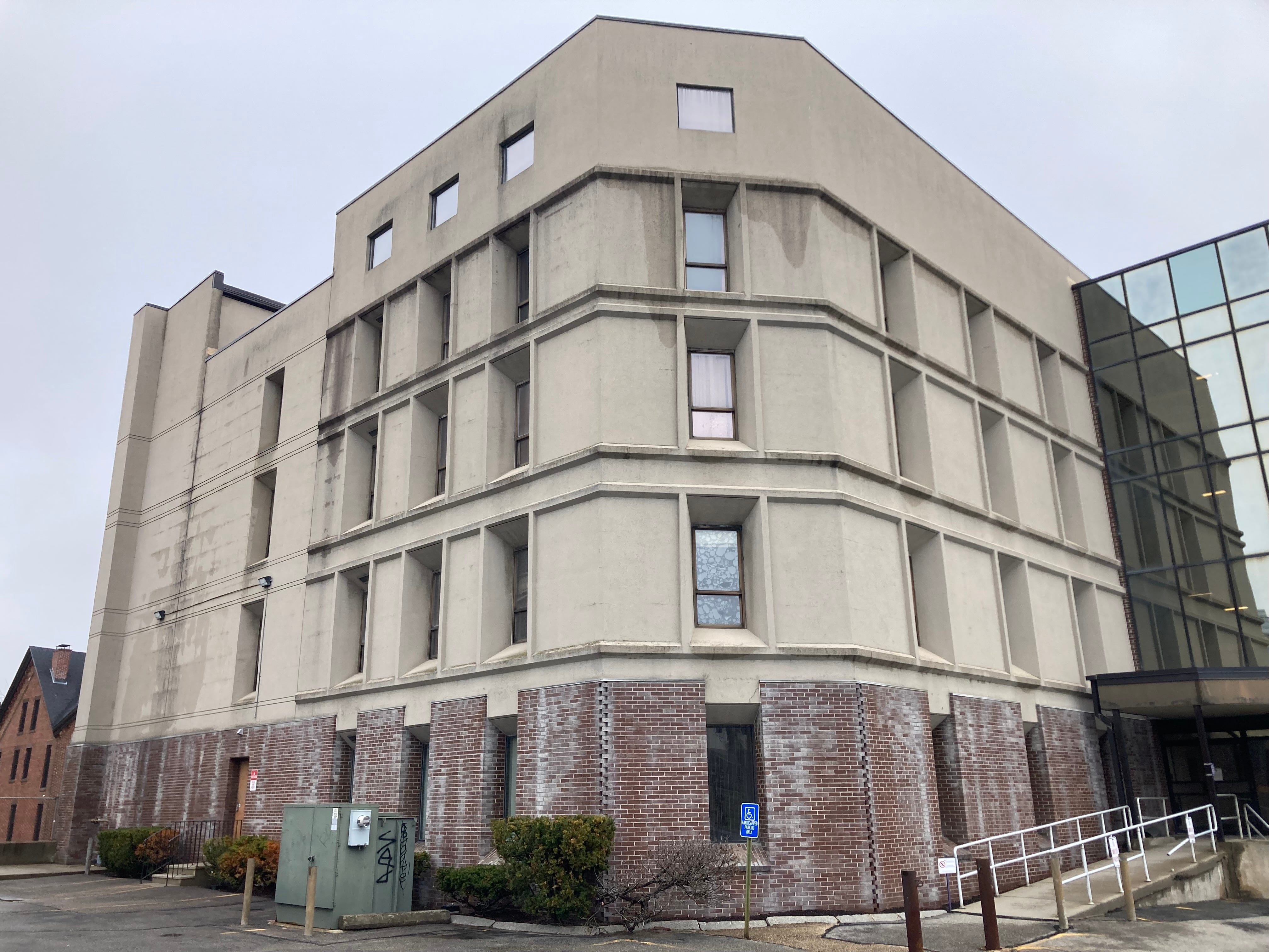 2 buildings at Washington Square sold to local developer