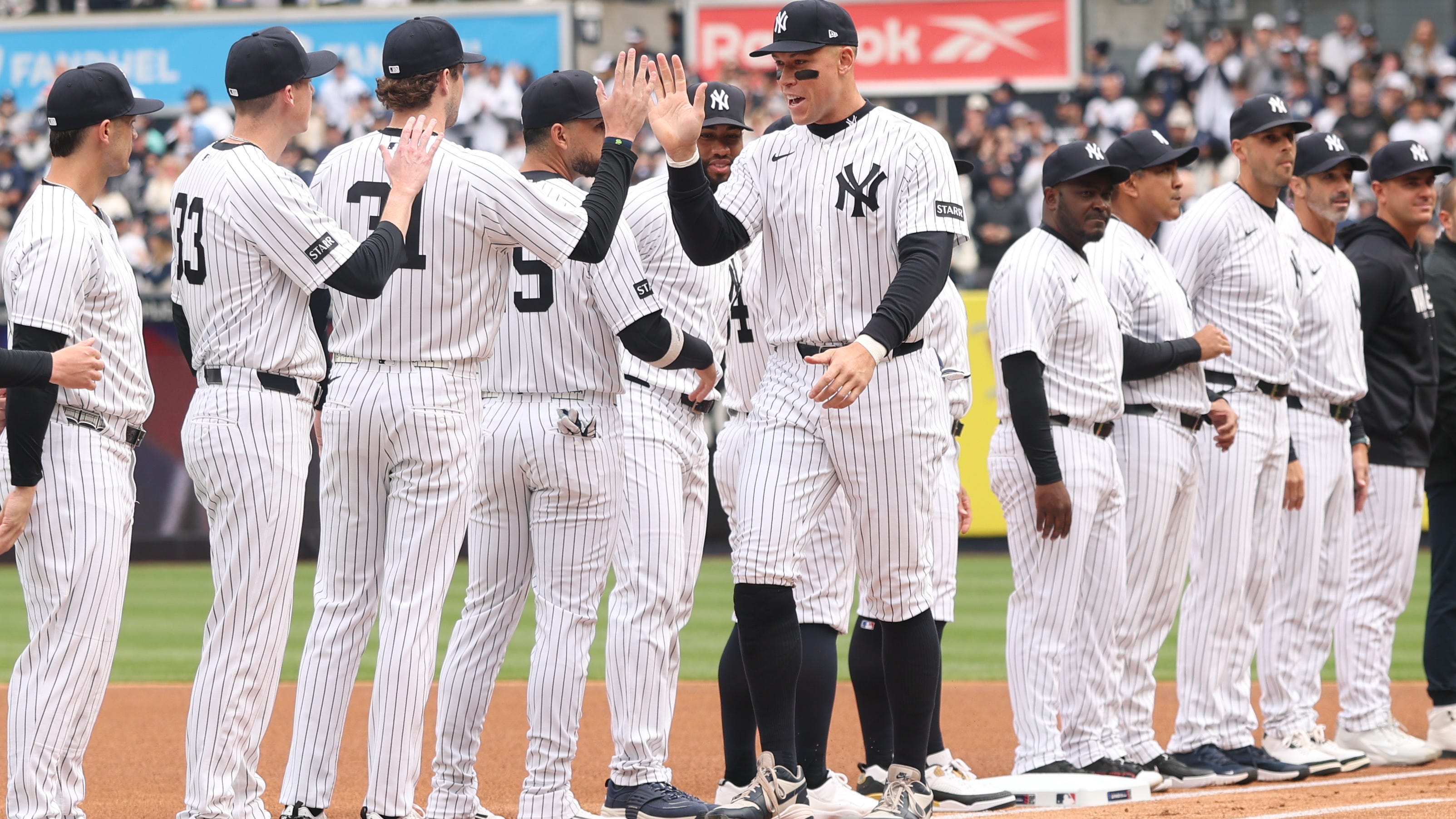 89454823007 usatsi 28650194