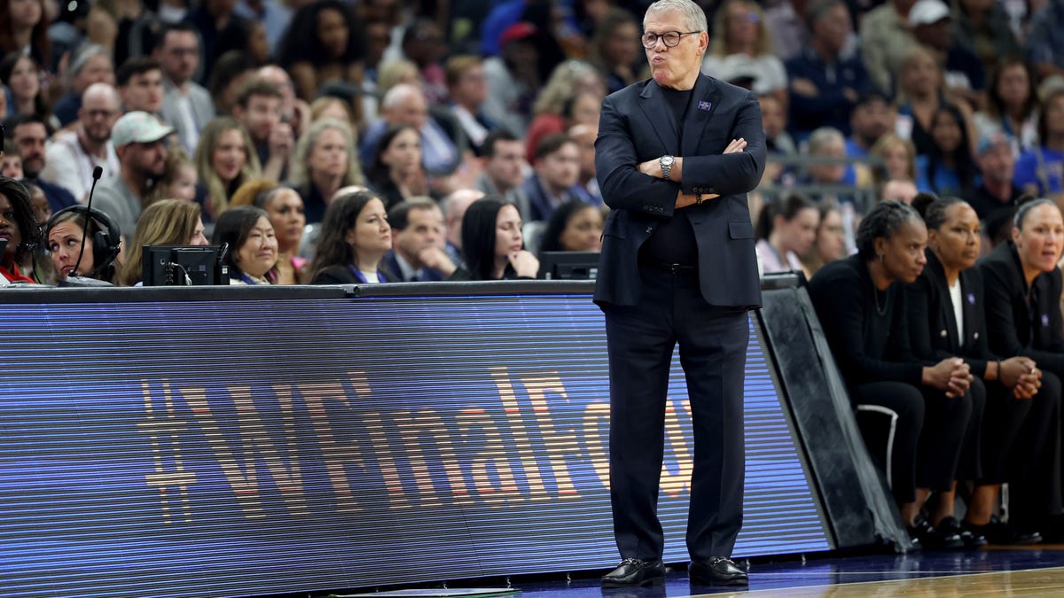 PHOENIX, ARIZONA - APRIL 03: Head coach Geno Auriemma of the UConn Huskies looks on during the first quarter against the South Carolina Gamecocks in the Final Four of the NCAA Women's Basketball Tournament at Mortgage Matchup Center on April 03, 2026 in Phoenix, Arizona. (Photo by Christian Petersen/Getty Images)