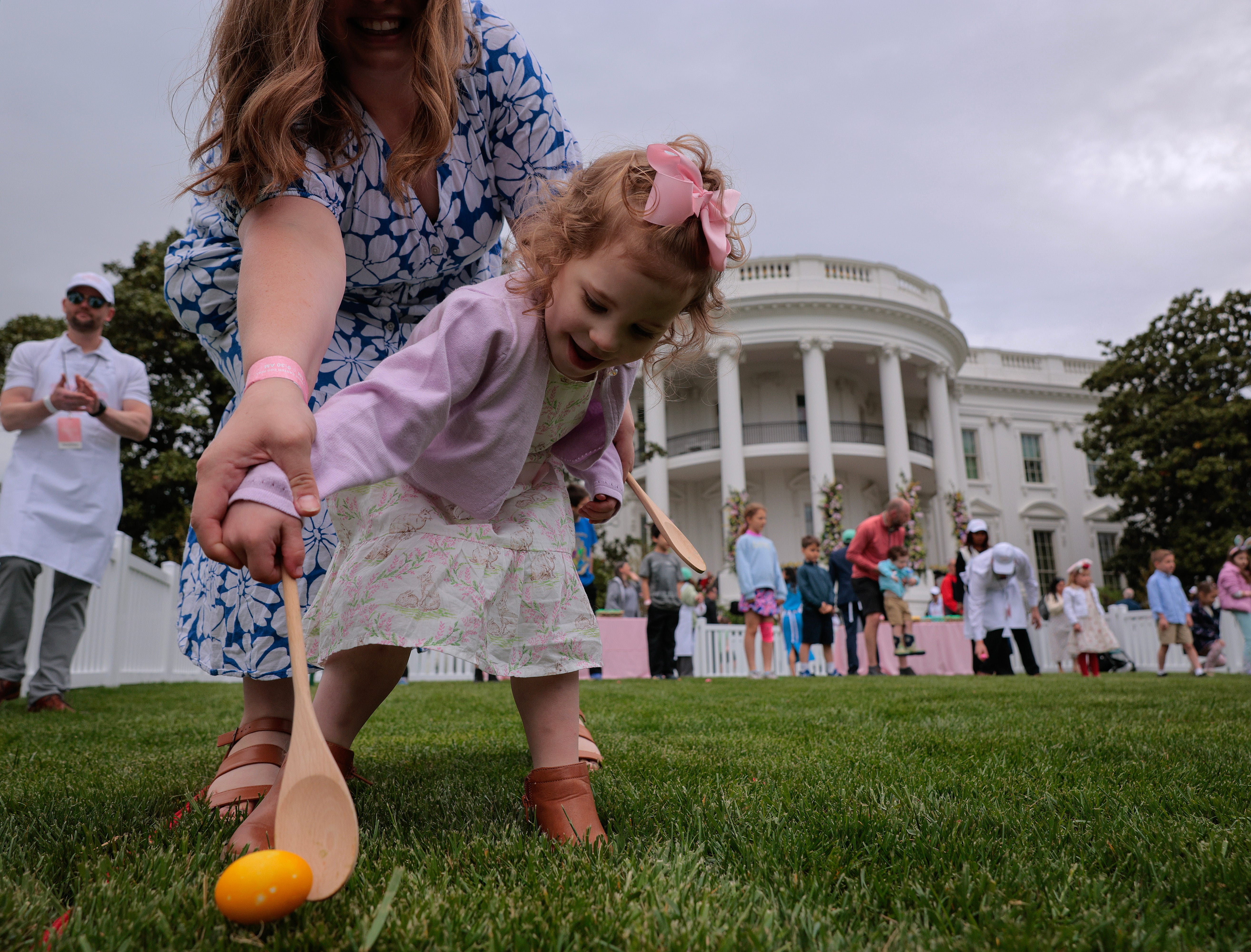 The White House Easter egg roll is back Monday with 40,000 eggs, live chicks and a patriotic theme. Here’s how to watch.