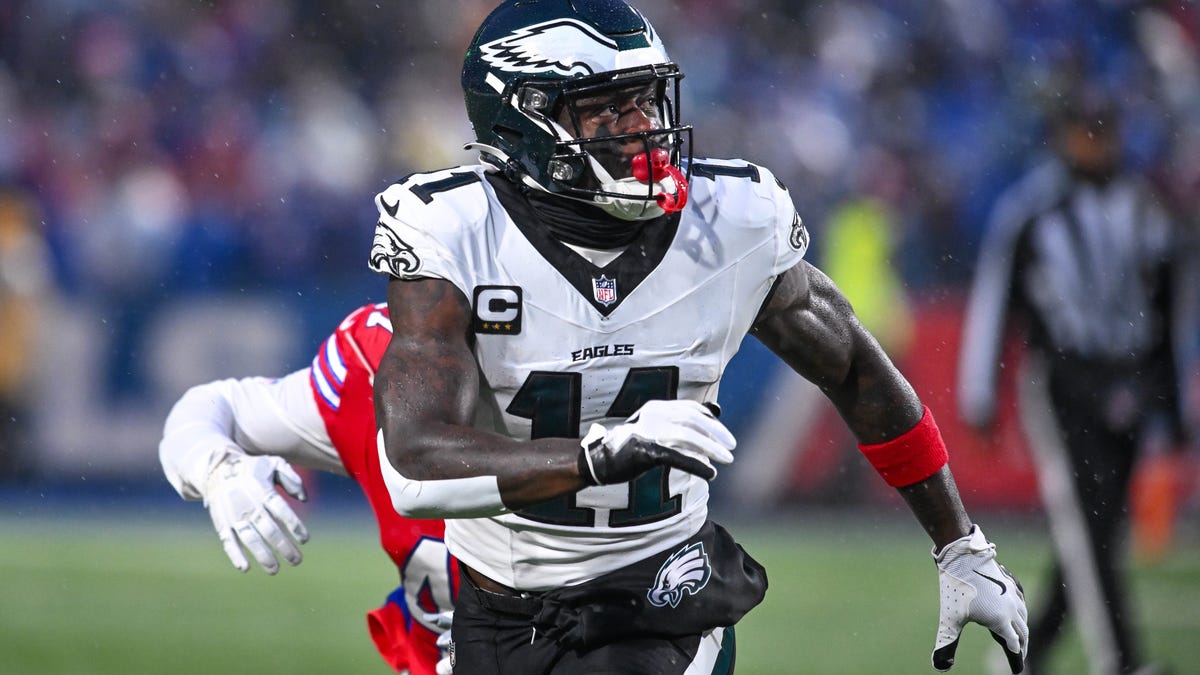 Patriots fans strongly disagree with proposed A.J. Brown trade package