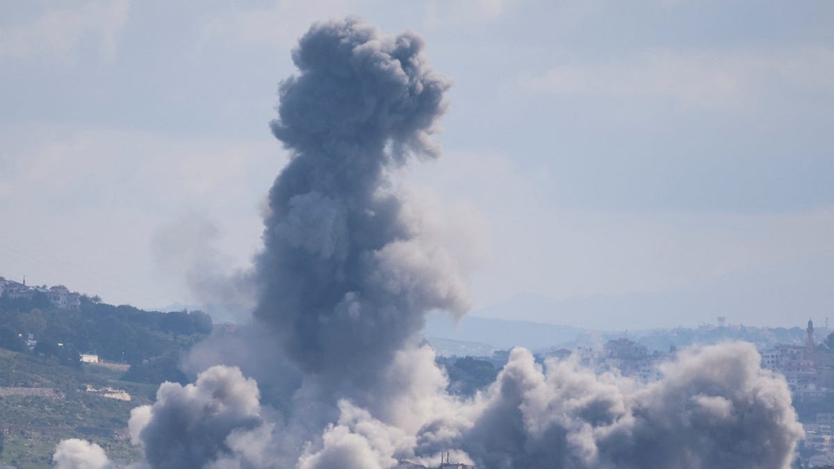 Smoke rises from an explosion in the Abbasiyeh neighbourhood following an Israeli strike, in Tyre, Lebanon, April 8, 2026.
