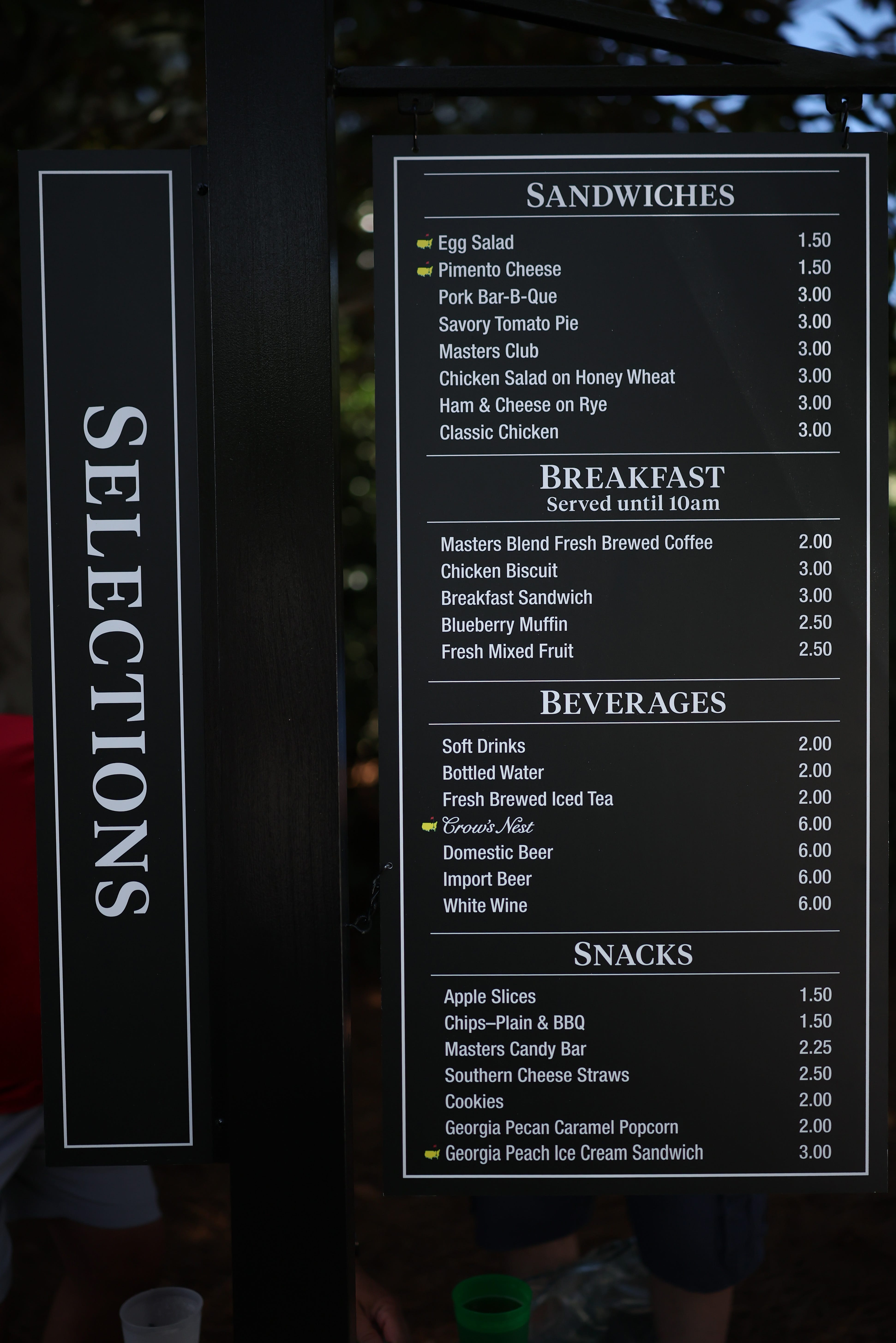Prices of food and drink at the Masters remain incredibly inexpensive. Here's the entire menu for this year's tournament, with a few subtle changes.