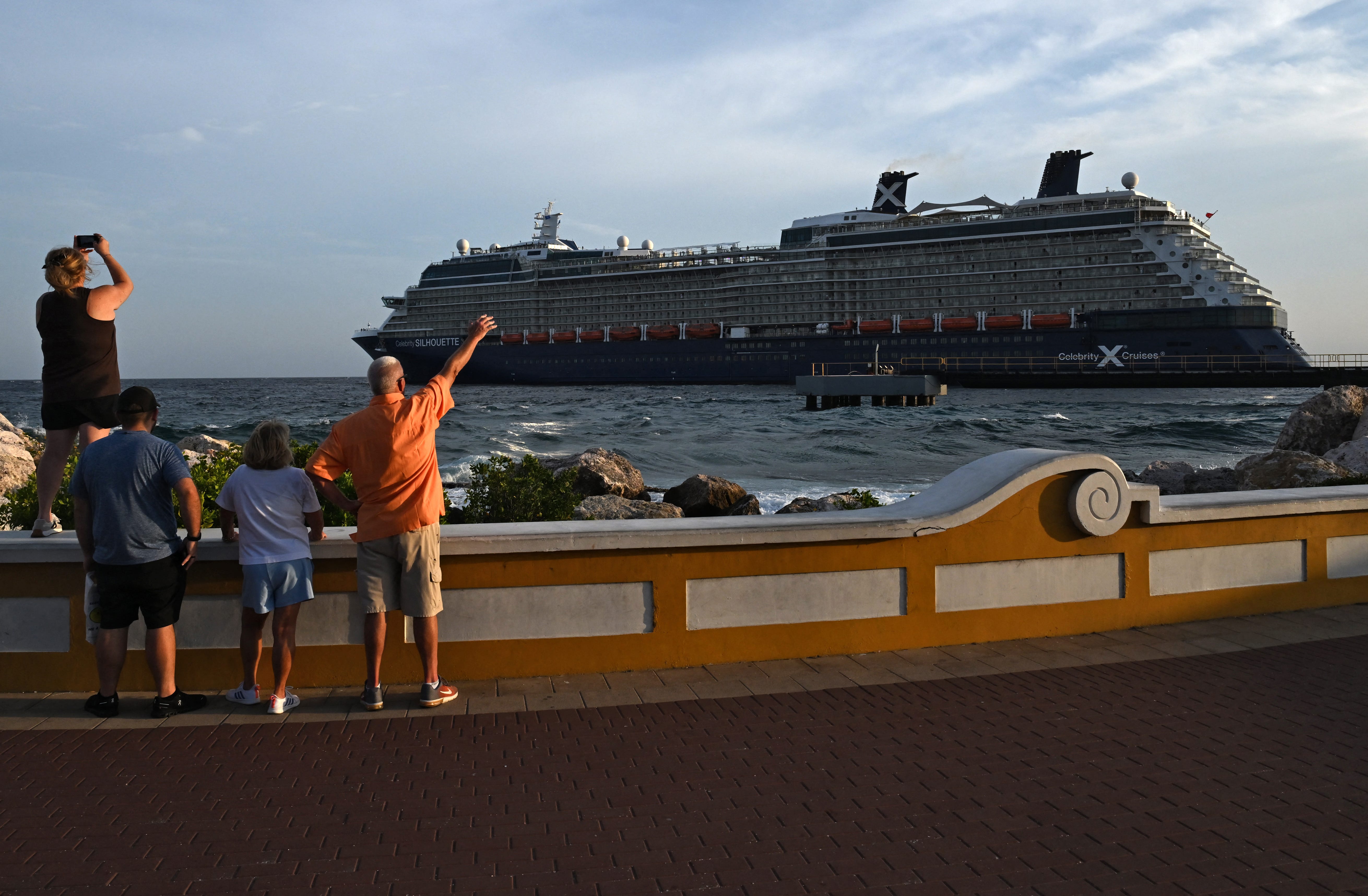 3 News Article Image Will your cruise fare go up amid high oil costs?