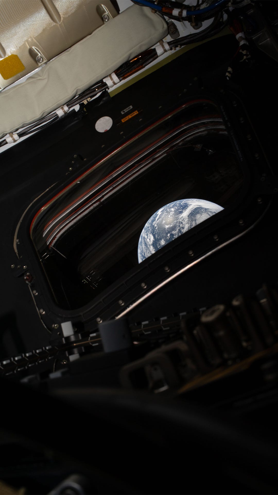 How fast will Orion go when it enters Earth's atmosphere? See numbers