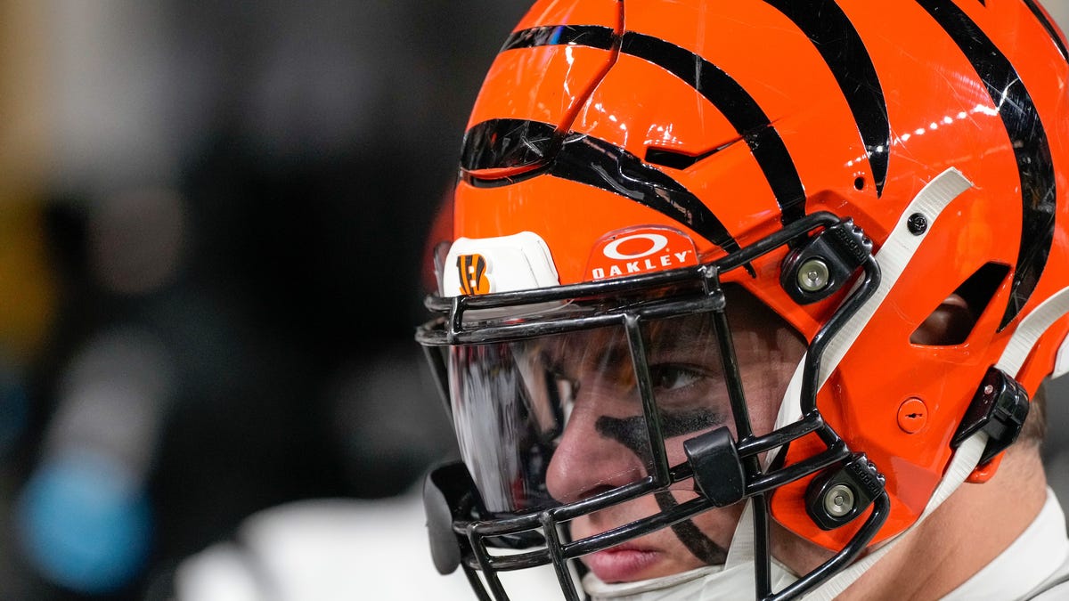 Eric DeCosta details Ravens' response to Maxx Crosby setback