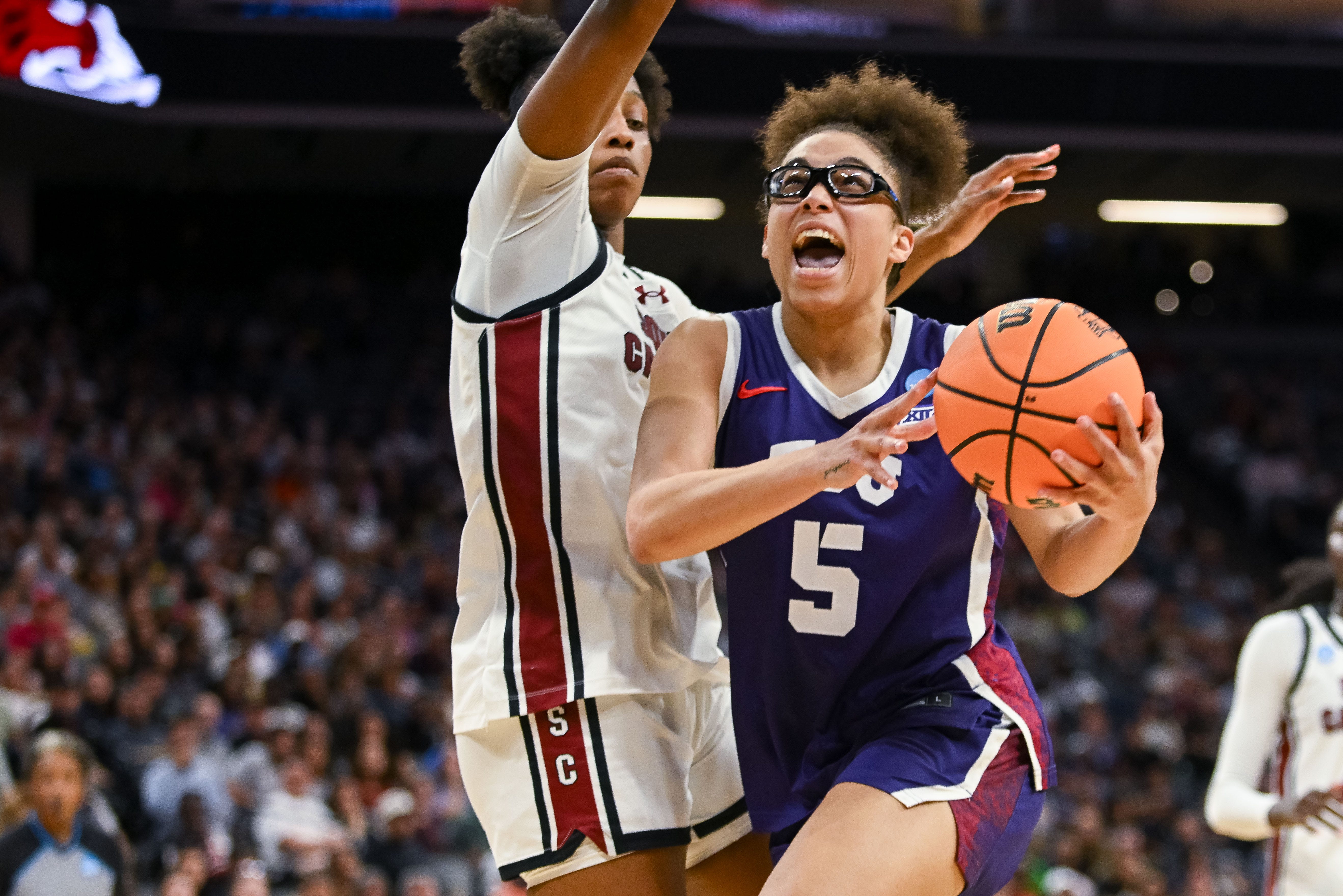 Unrivaled announced Olivia Miles has signed to a multi-year contract with the 3-on-3 basketball league founded by Naphessa Collier and Breanna Stewart.
