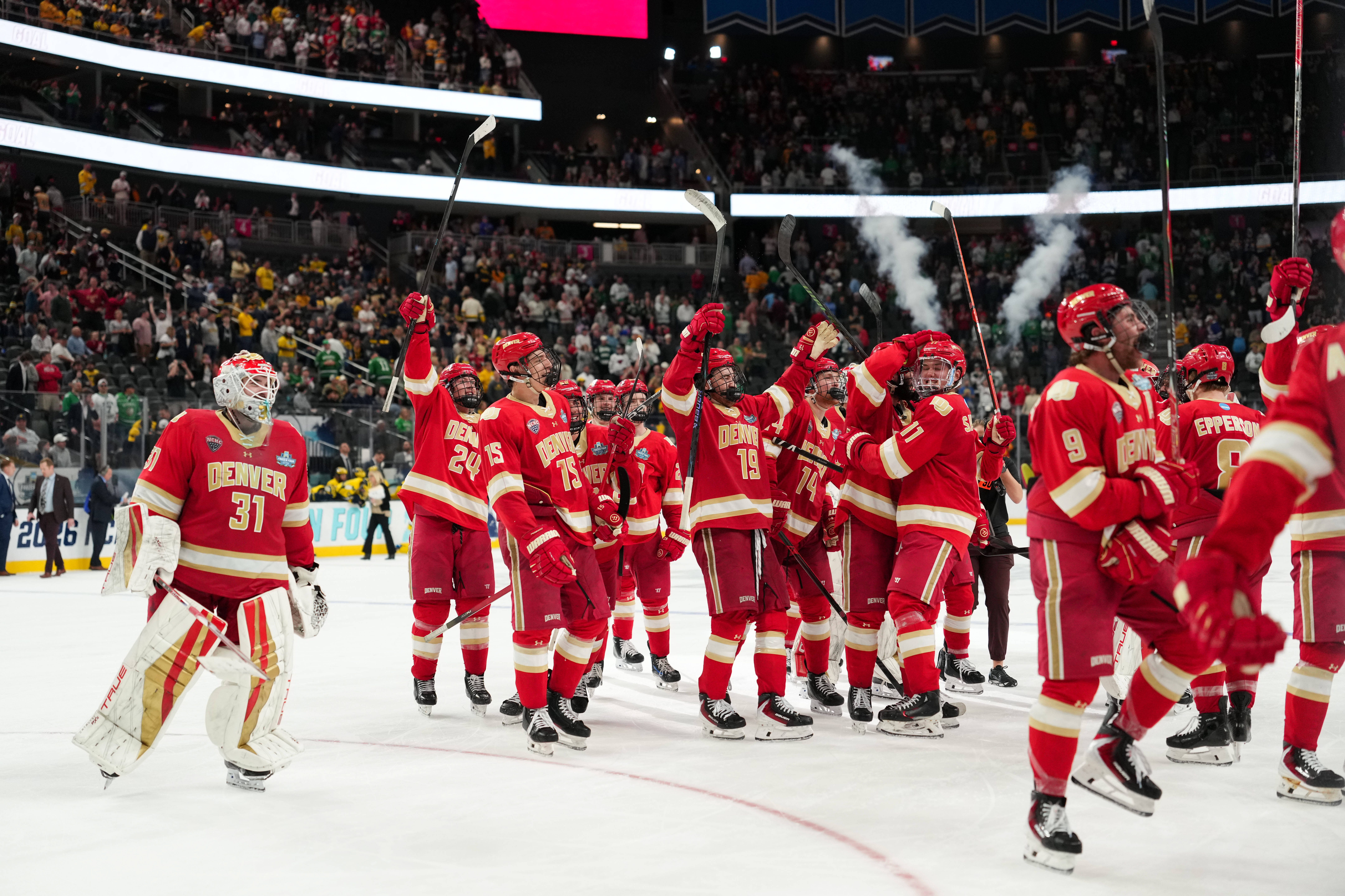 Michigan vs Denver hockey score: Pioneers advance to national championship