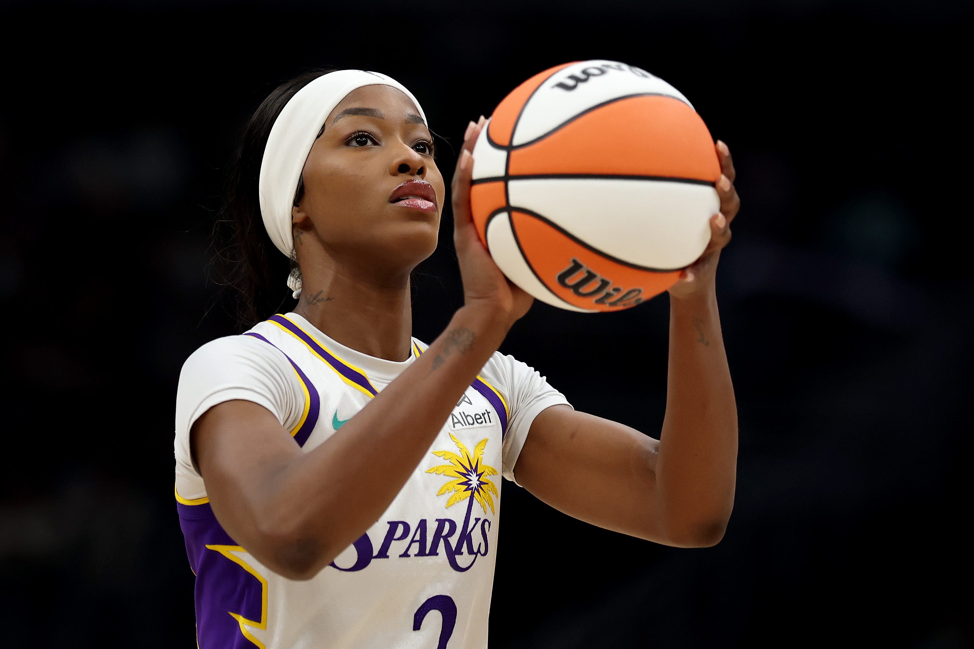 The Los Angeles Sparks traded Rickea Jackson to the Chicago Sky for Ariel Atkins in a WNBA free agency player swap.