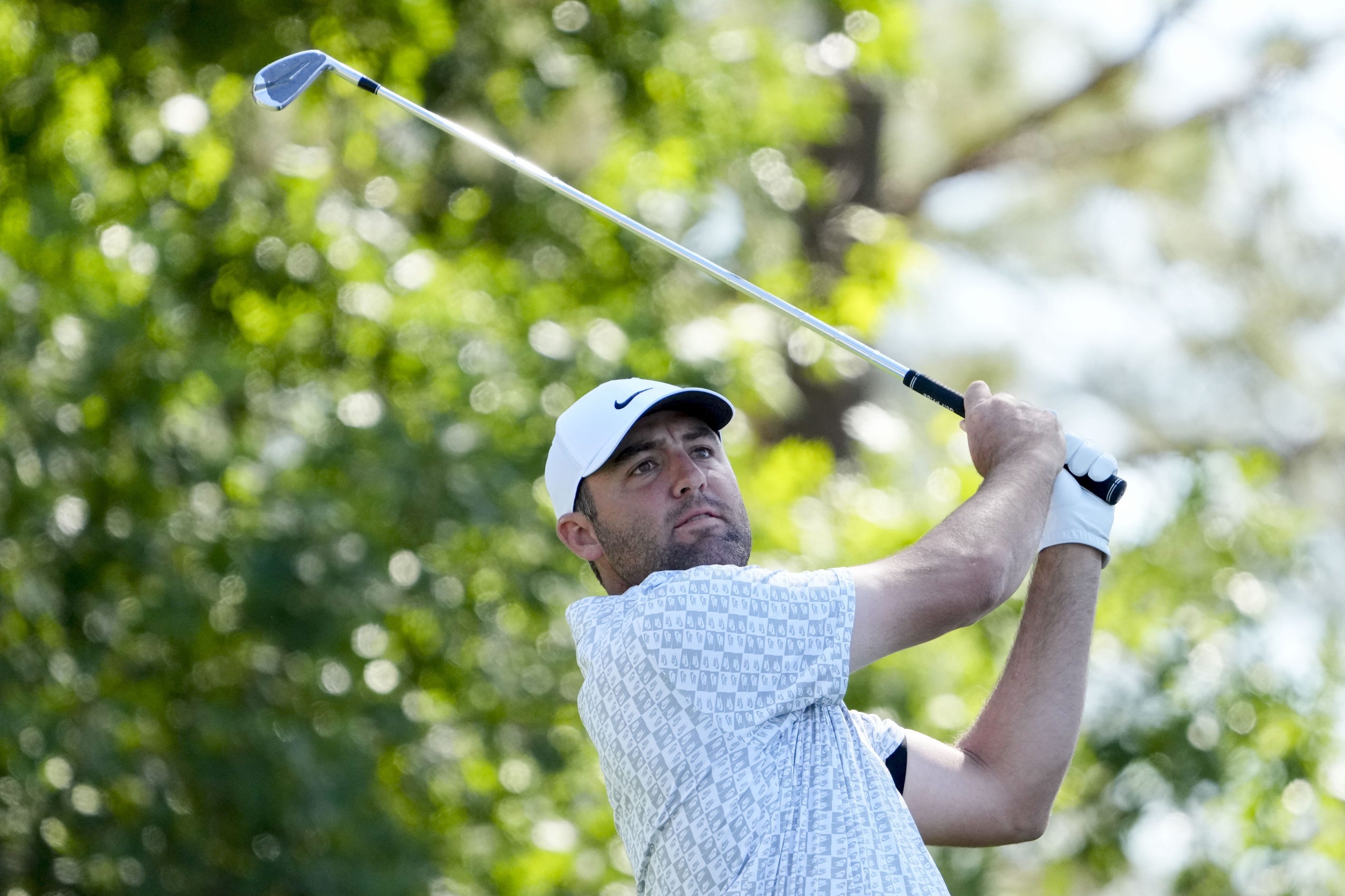 Scottie Scheffler enters the Masters final round just four shots off the lead. Here is what to know on score, leaderboard and where to watch: