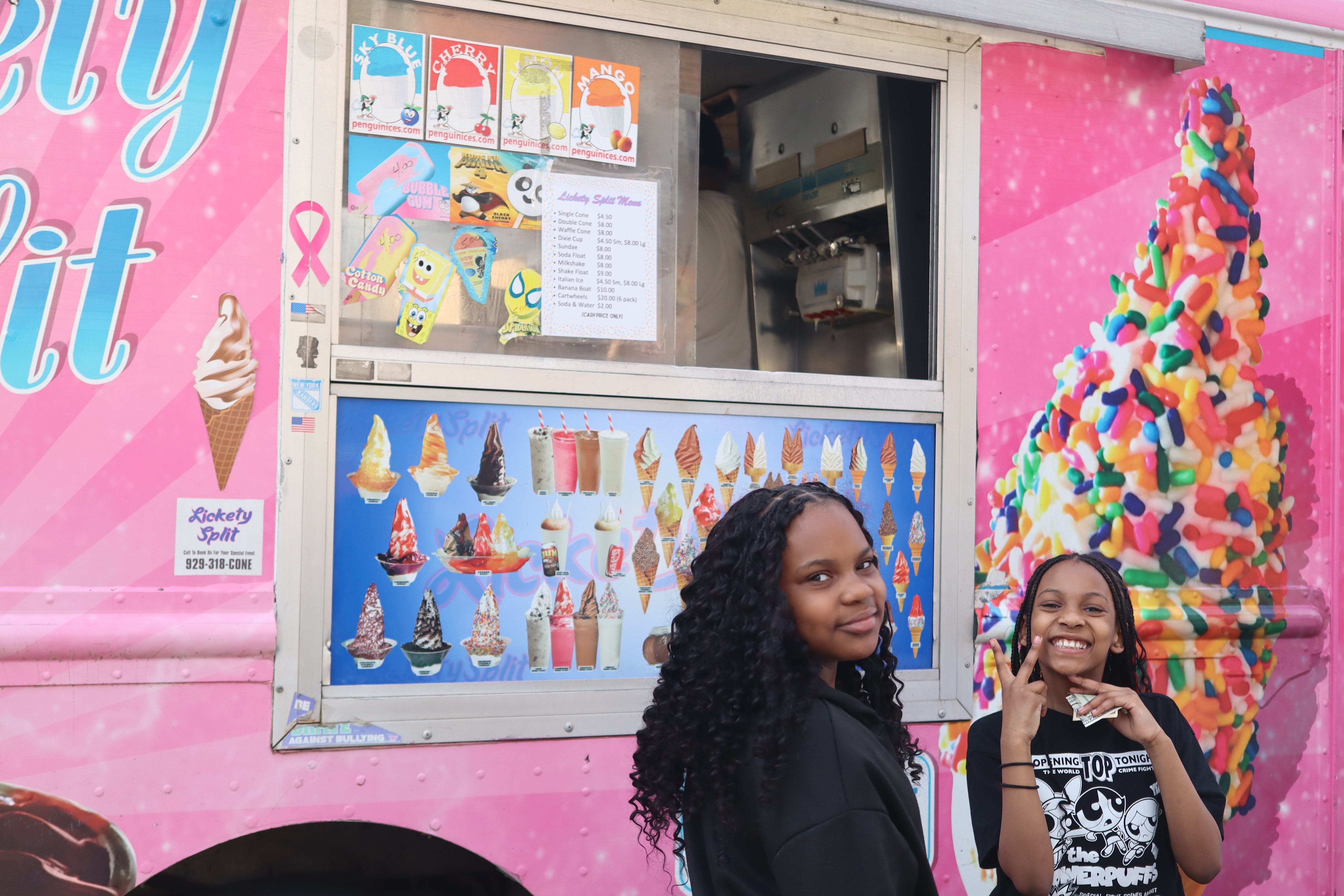 Kids are lining up at this Staten Island bodega with report cards. Here’s why.