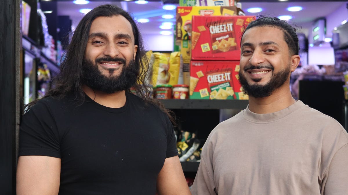 Over the past three years, thousands of students have come through Zach’s Finest Deli’s doors. Located in Staten Island’s Port Richmond neighborhood, it’s where manager Wail Alselwi, right, runs his “Grades for Grabs” initiative, which incentivizes kids to earn good grades with free snacks and prizes. Nash Alselwi, left, began a GoFundMe to help his brother fund the program.