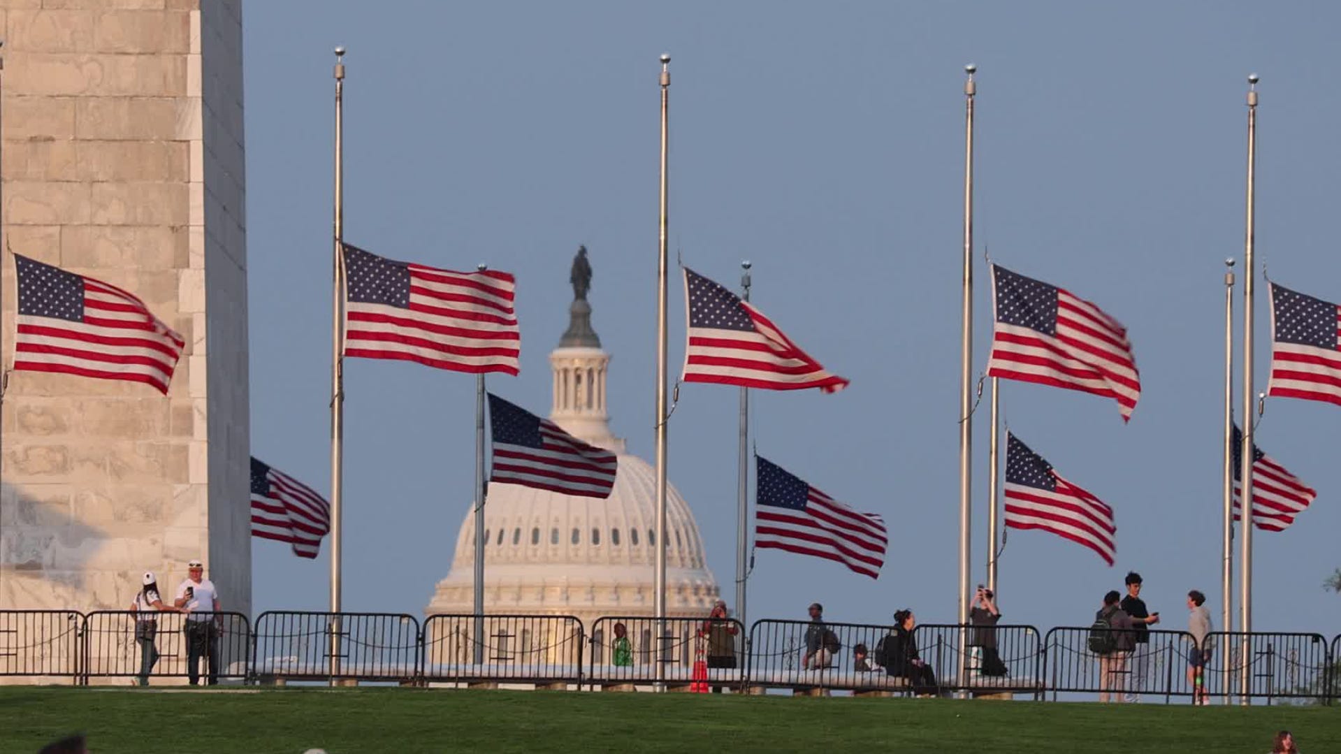 Cartas al editor de Manitowoc sobre política, servicios del condado, libros