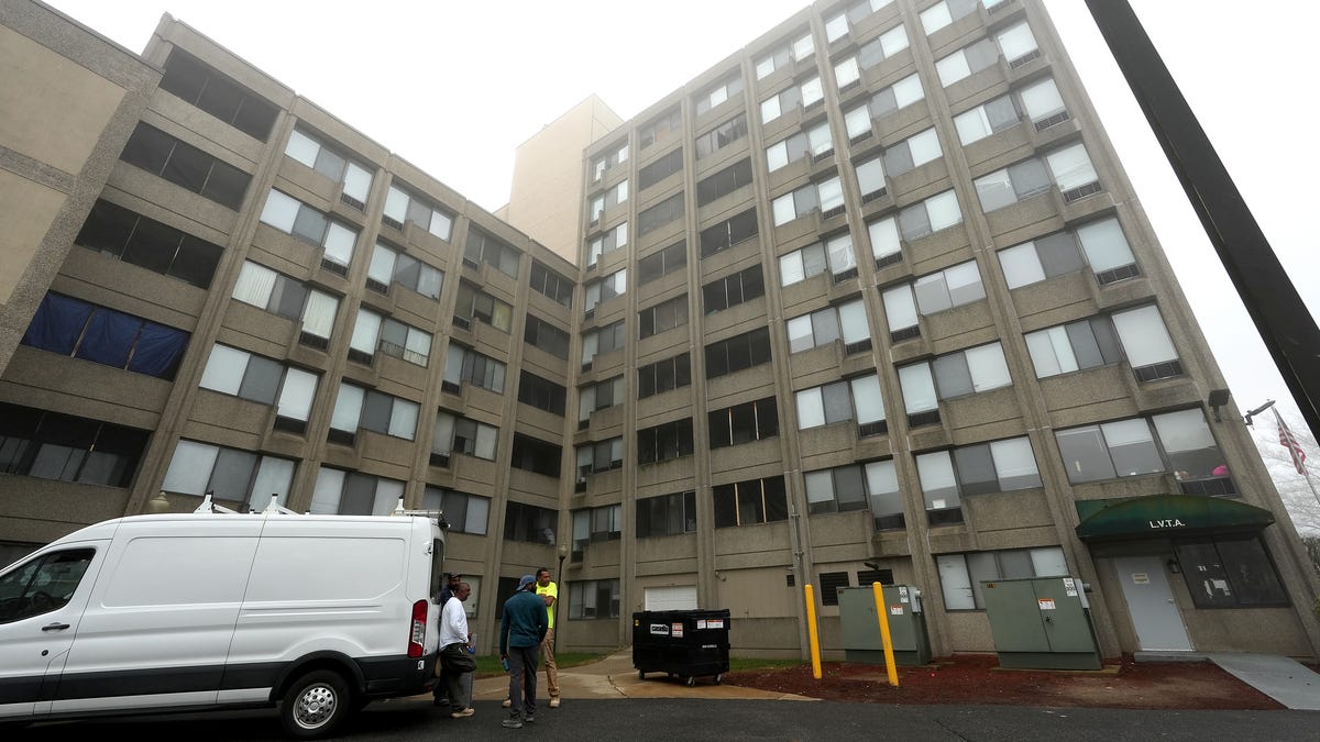 Lincoln Village Apartments, 132 Country Club Boulevard, Worcester