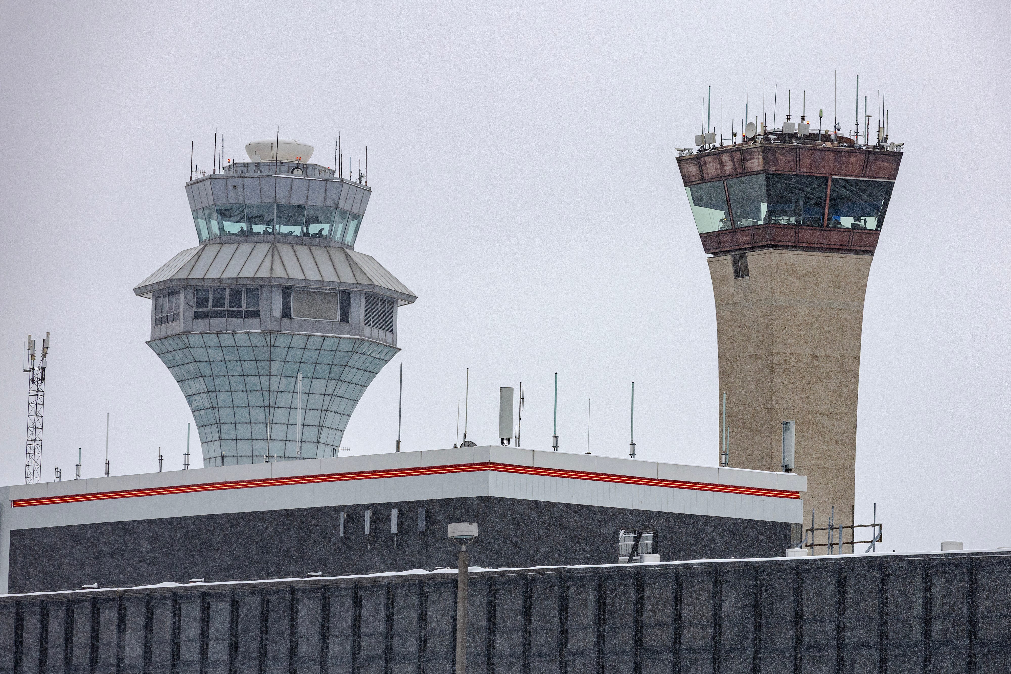 After significant delays last summer, Chicago O'Hare International Airport will see flight reductions. Here's what travelers need to know.