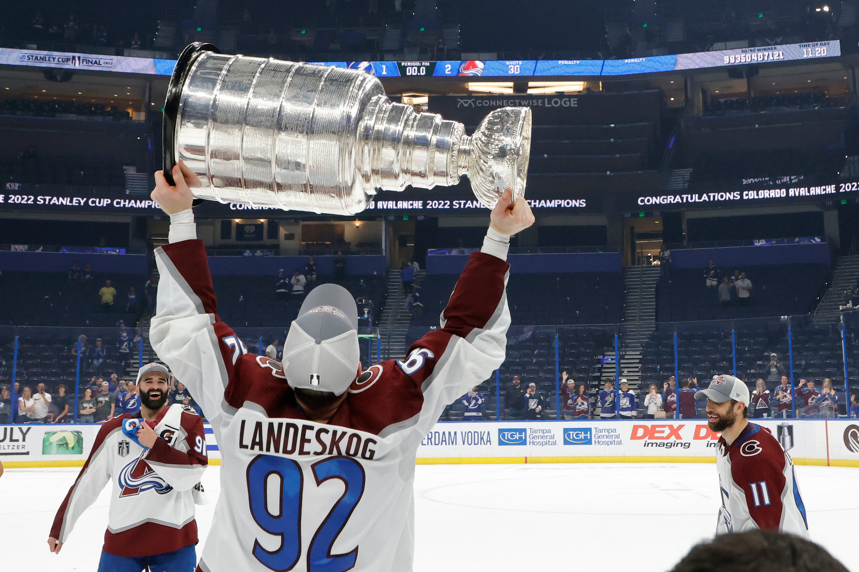 The 2026 NHL playoff field features recent Stanley Cup winners and teams back in the hunt after long absences. Who prevails? USA TODAY's predictions: