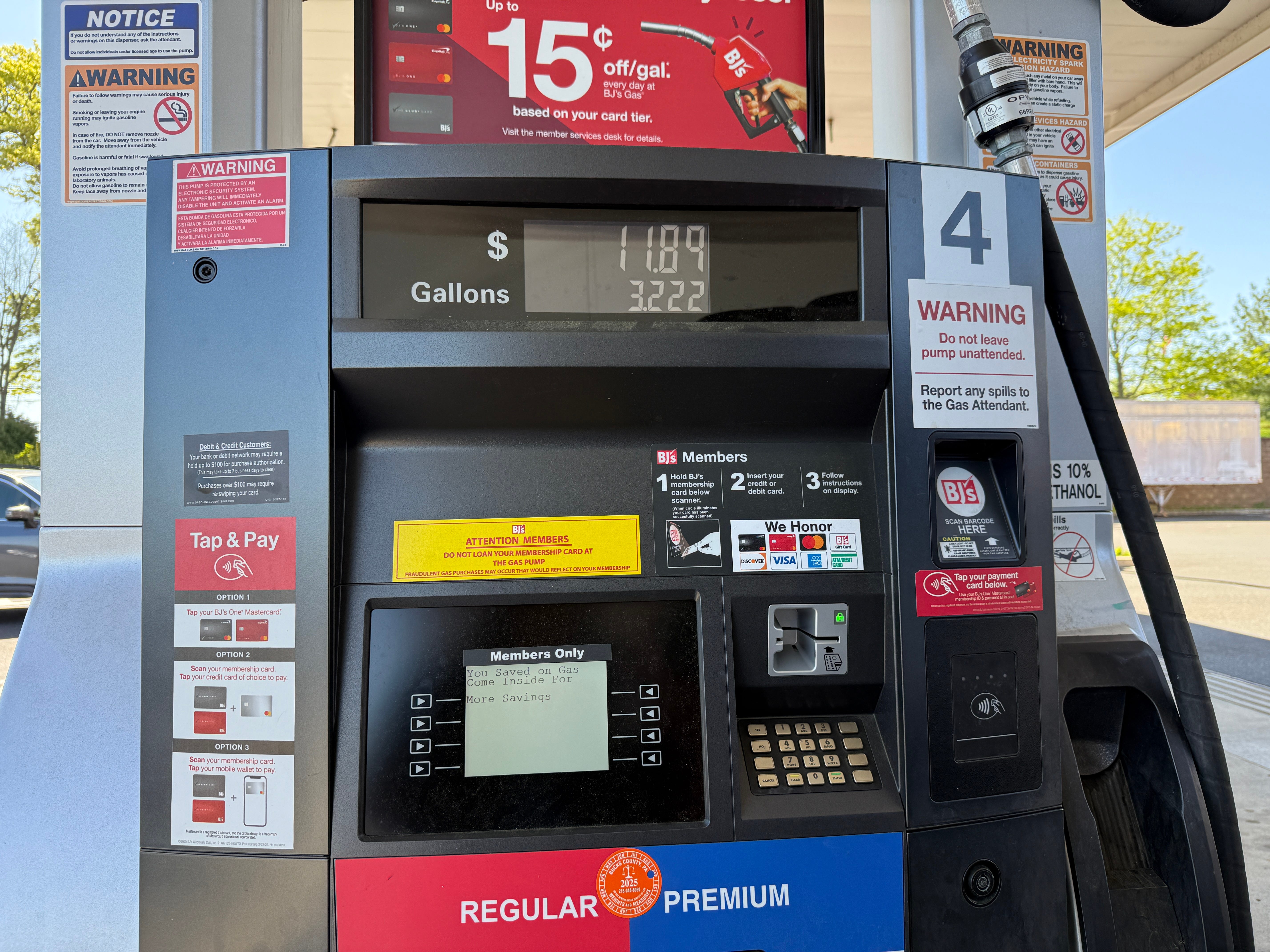 BJ’s gas savings push: cheaper fuel and longer hours