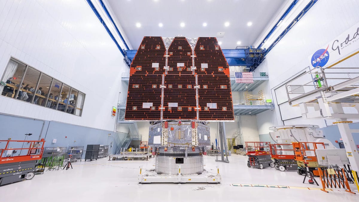 NASA Administrator Defends Artemis Overhaul Amid Moon Race with China