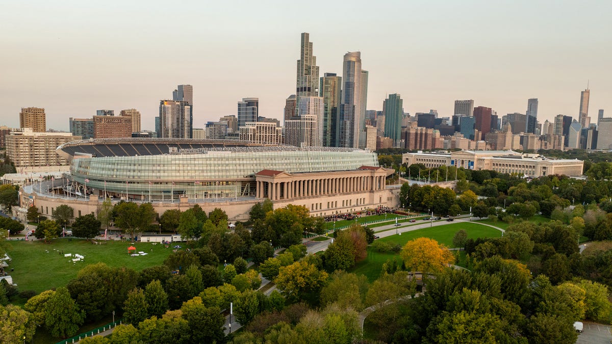 Illinois House Passes Bears Stadium Tax Bill 78-32 as Indiana Readies $700M Toll Road Deal