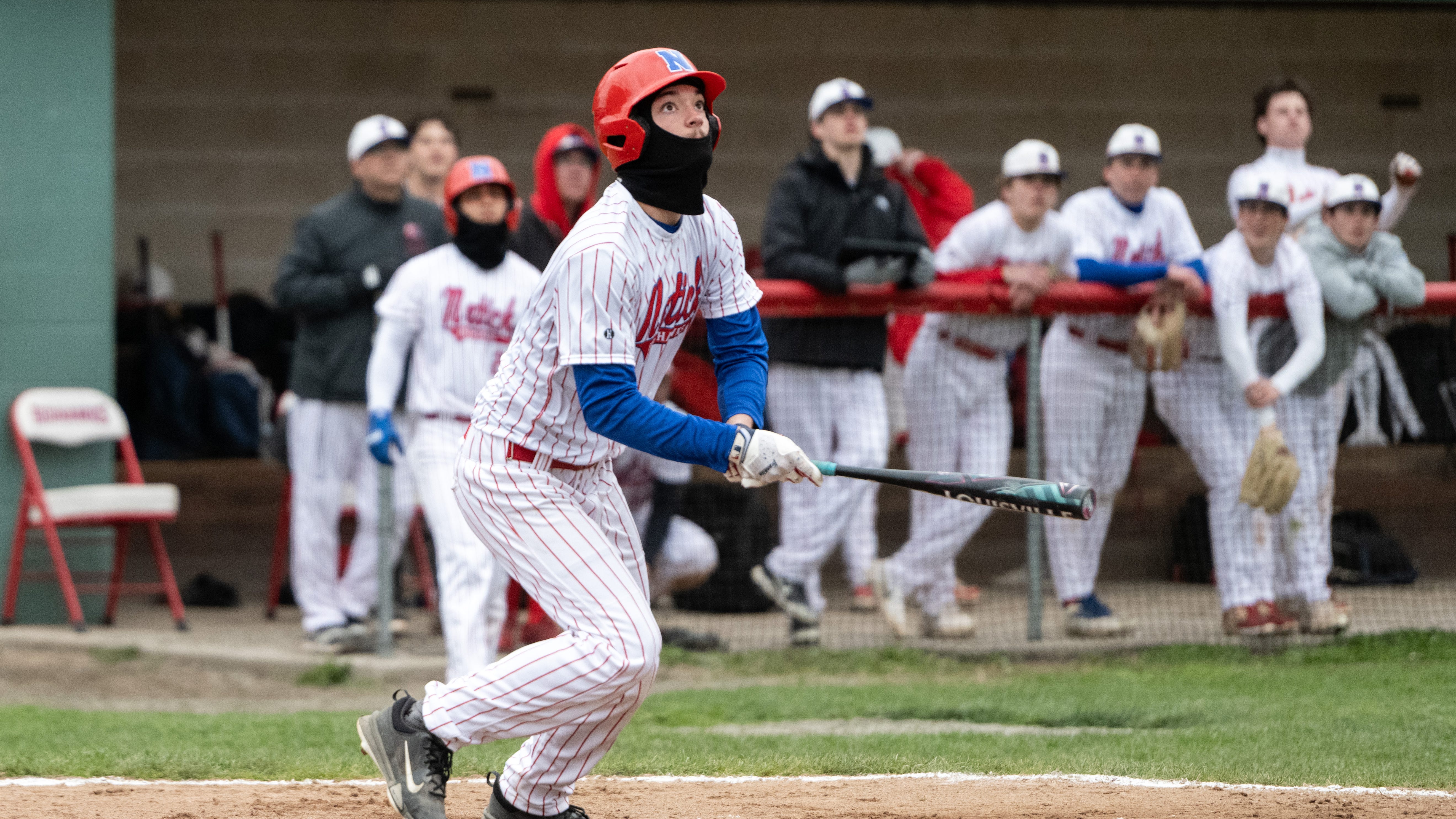 Este atleta de Natick estudiará historia. Ya lo logró en el campo