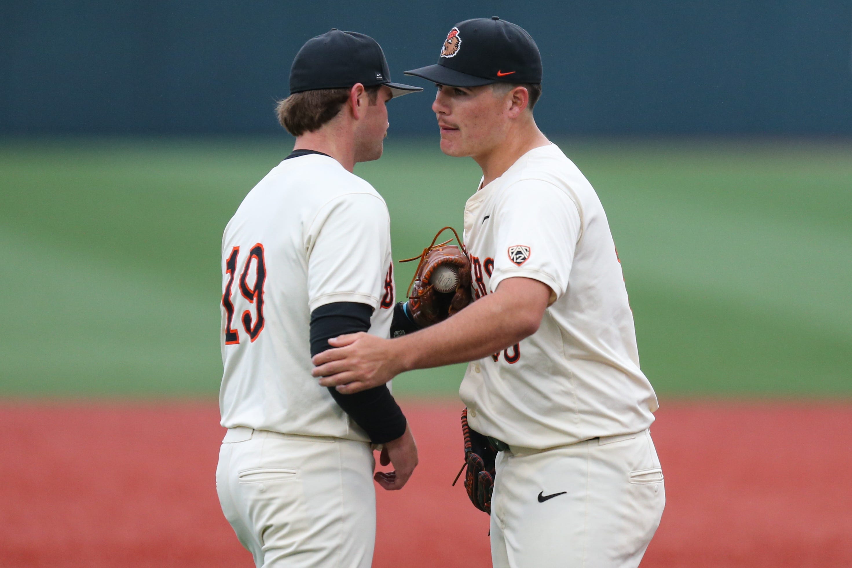 89746496007-260422-ncaa-oregonvs-oregon-