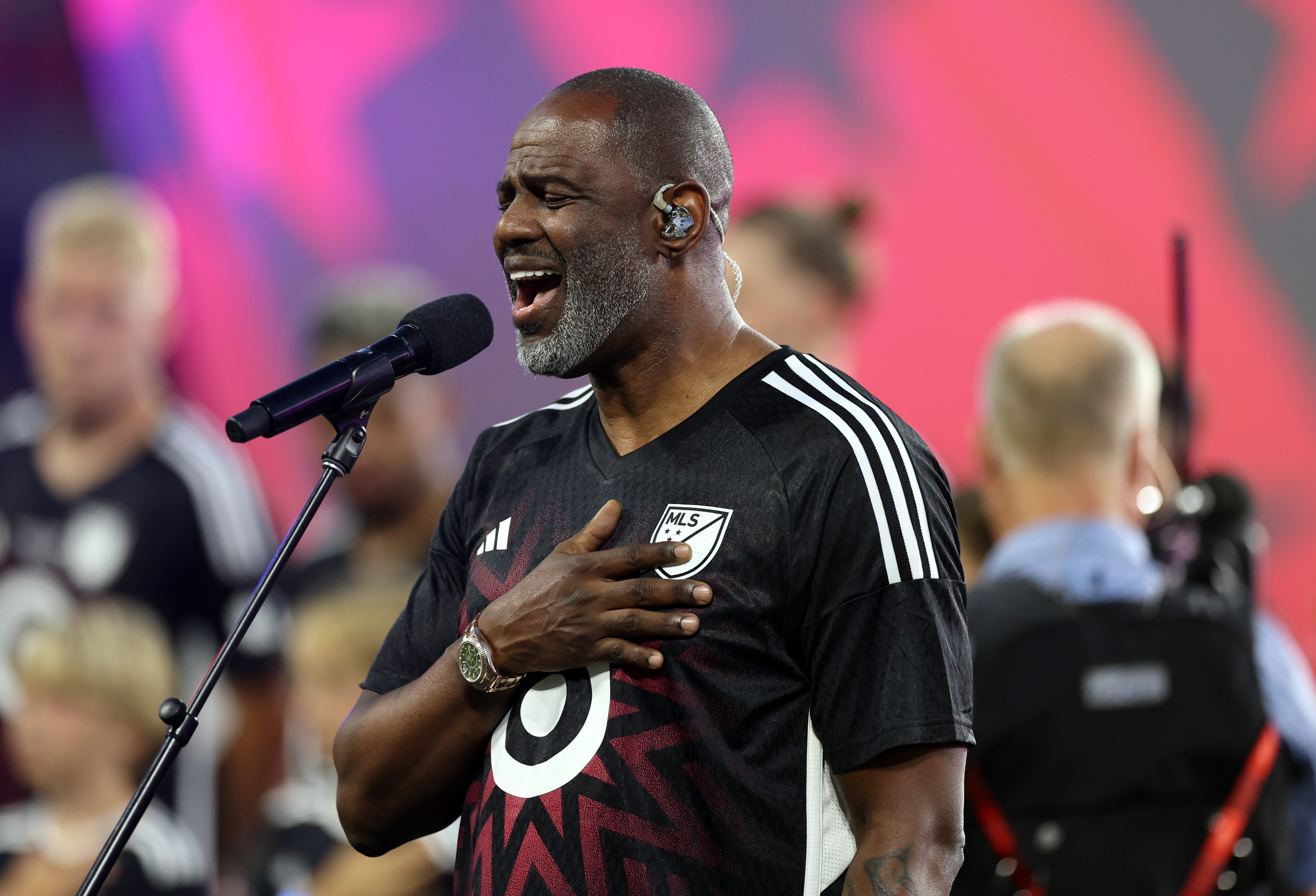 Brian McKnight sues ex-wife, son in defamation lawsuit