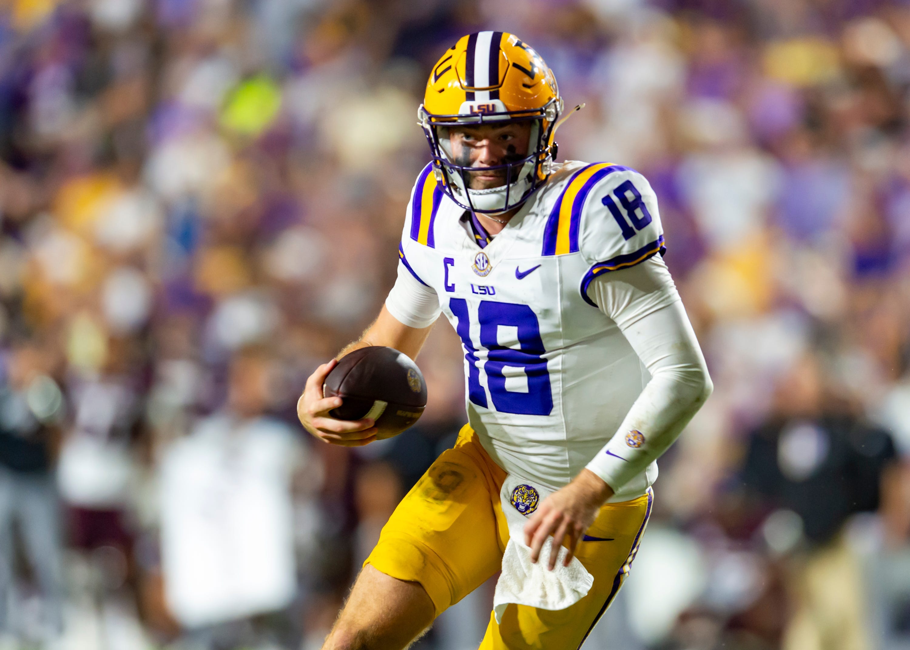 Here's the latest on Garrett Nussmeier's status in the 2026 NFL Draft, as well as some landing spots that make sense for the LSU QB.