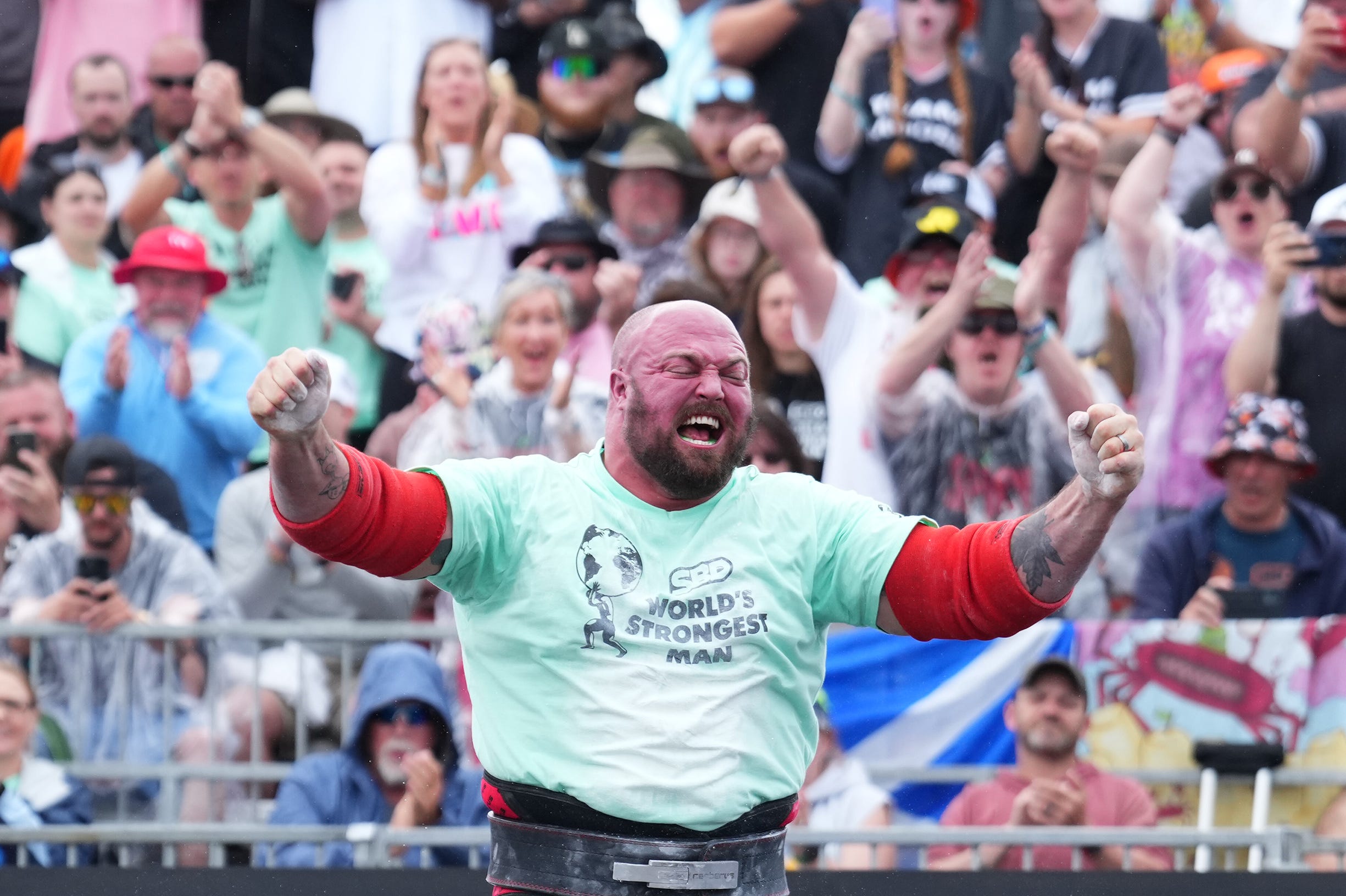Despite not winning a single event all weekend, Mitchell Hooper won the 2026 World's Strongest Man event, defeating Rayno Nel for his second title.