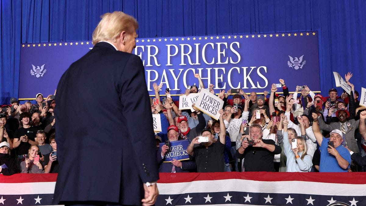 The crowd cheers as President Donald Trump delivers a speech on energy and the economy, in Clive, Iowa, U.S., on January 27, 2026.