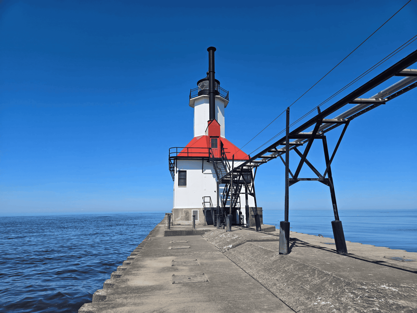 https://www.gannett-cdn.com/authoring/authoring-images/2026/04/30/NSBT/89876495007-2026-lighthouse-tours-02.png?auto=webp&crop=1599,901,x0,y149&format=pjpg&width=1200