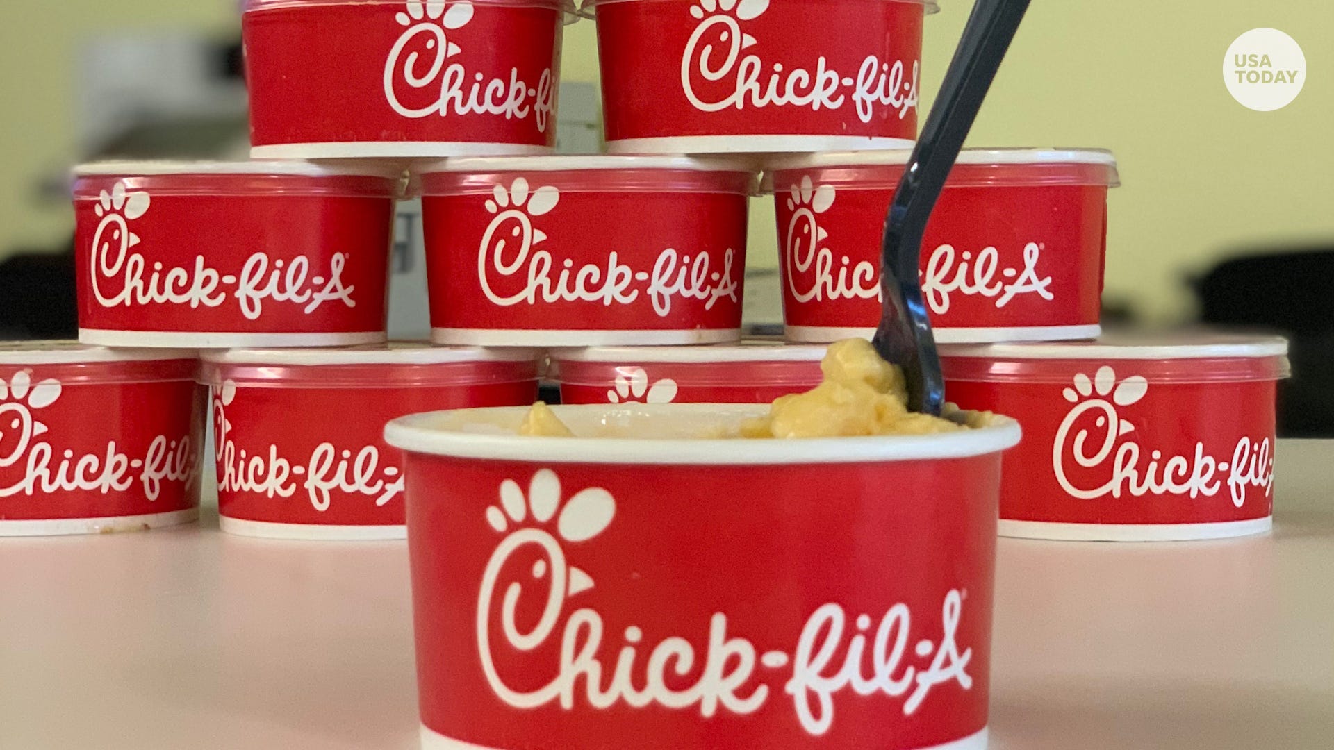 A former Chick-Fil-A employee in Texas is accused of a $80,000 mac and cheese refund scheme. Here's how it allegedly worked.