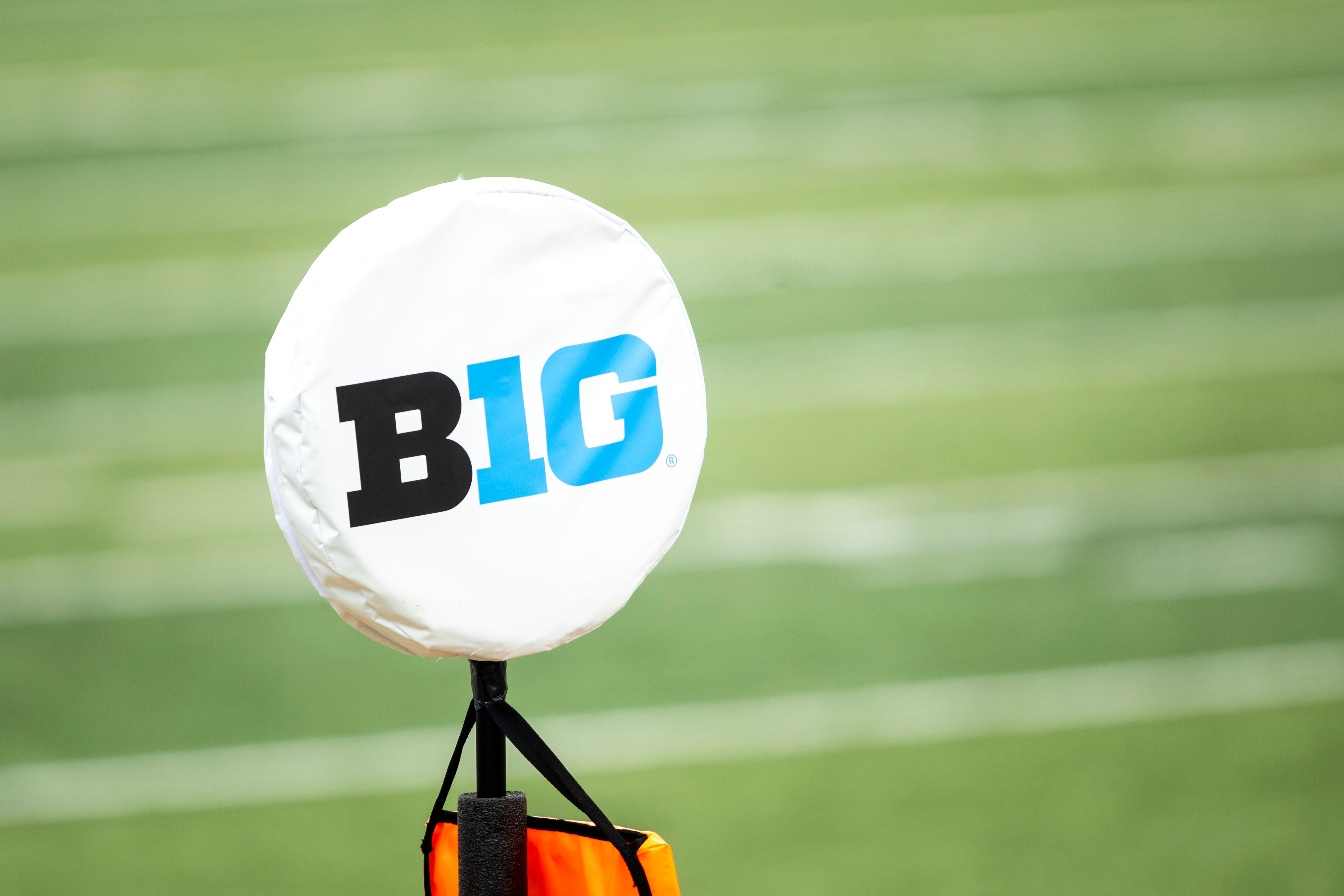 Big Ten distributes record $1.37B in revenue, Oregon among recipients