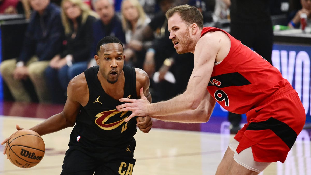 Cavaliers Beat Raptors in Game 7, Mobley Averages 18 Pts