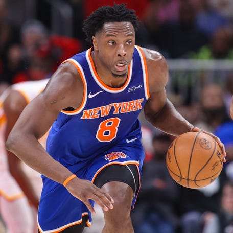 New York Knicks forward OG Anunoby (8) dribbles against the Atlanta Hawks in the second quarter during game six of the first round of the 2026 NBA Playoffs at State Farm Arena on April 30, 2026.