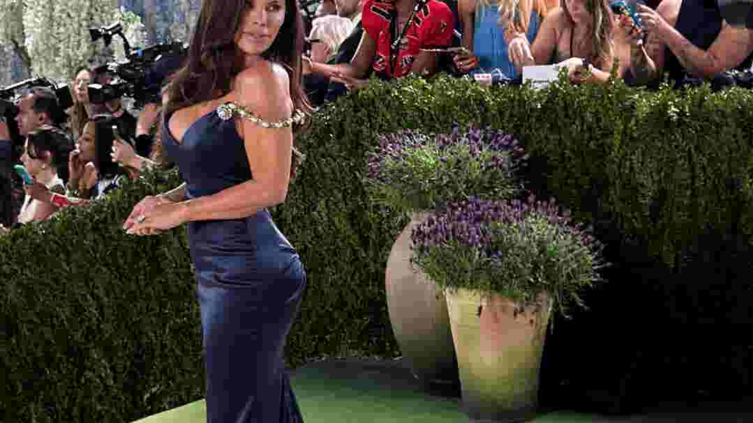 https://www.gannett-cdn.com/authoring/authoring-images/2026/05/04/USAT/89936407007-20260504-ent-met-gala-img-3143-lauren-sanchez-bezos-thumb.jpg?crop=1079,607,x0,y768&quality=10