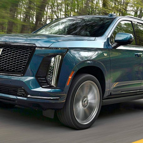 003 2025 Cadillac Escalade Sport Premium 4WD