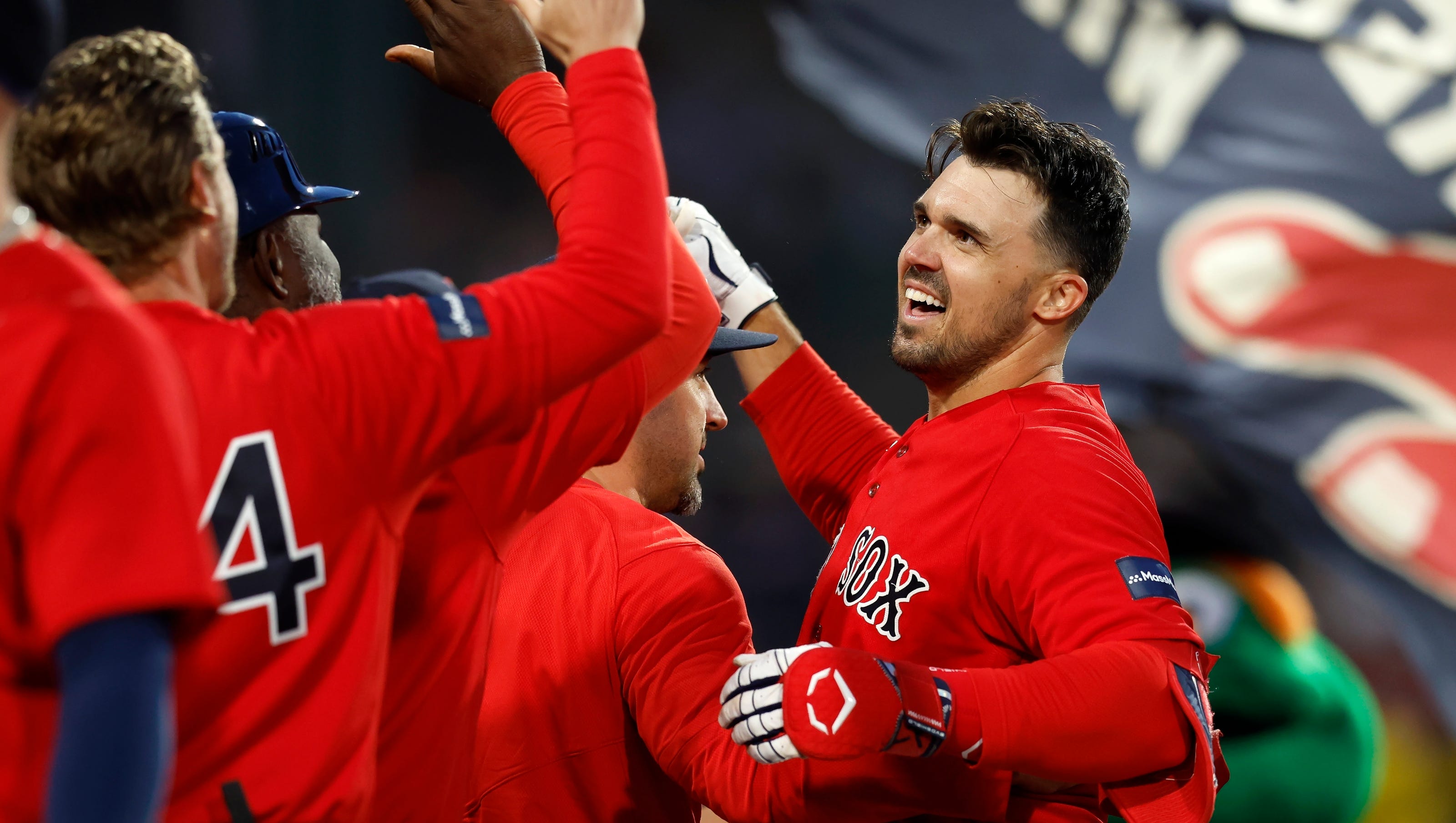 Duvall hits 2nd 2-run homer for 9-8 walk-off win over Os