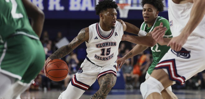 Northwestern vs. FAU: Predictions, picks and odds for March Madness first-round game