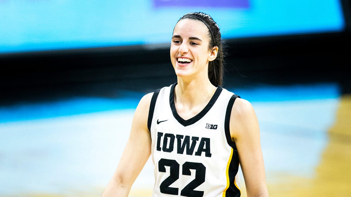 Indiana Fever reacts to Caitlin Clark WNBA Draft announcement, has No. 1 pick