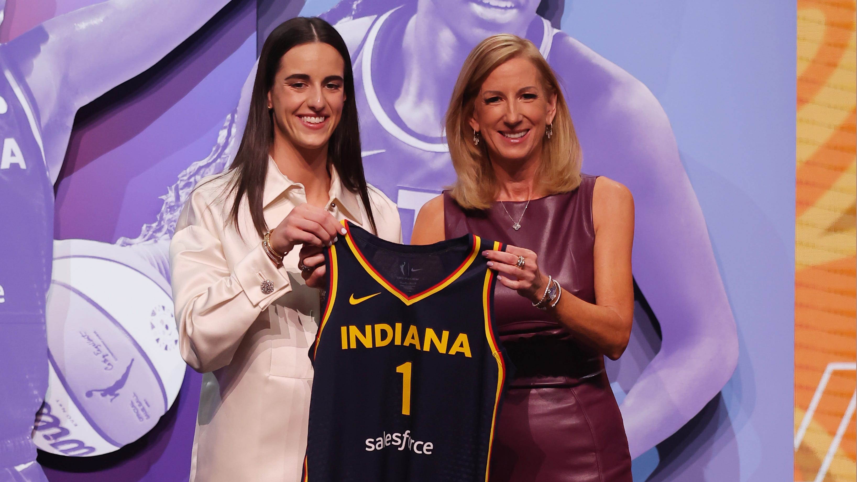 Fever take Caitlin Clark with the top pick