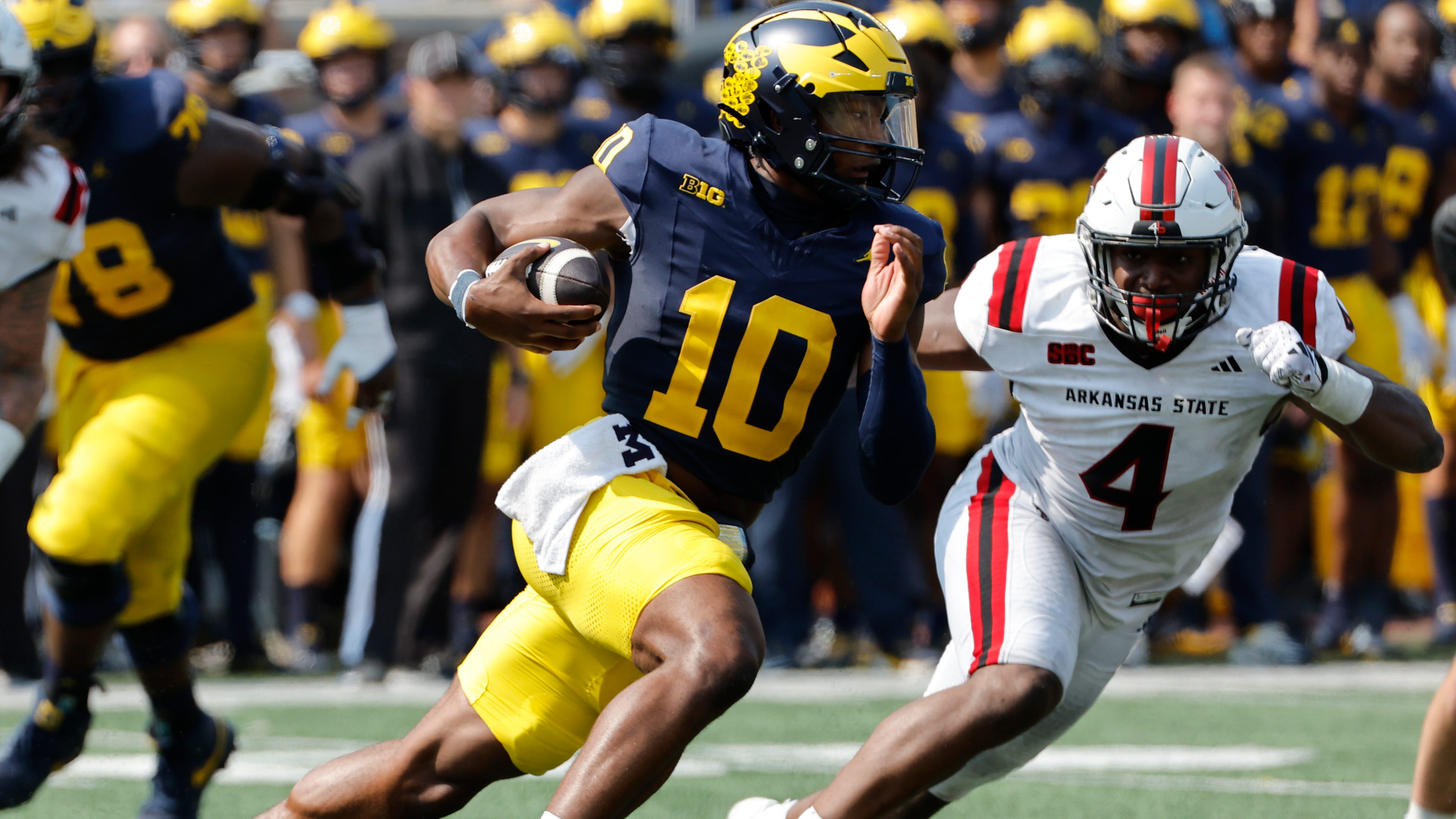 Experts pick Big Ten opener DSSJ